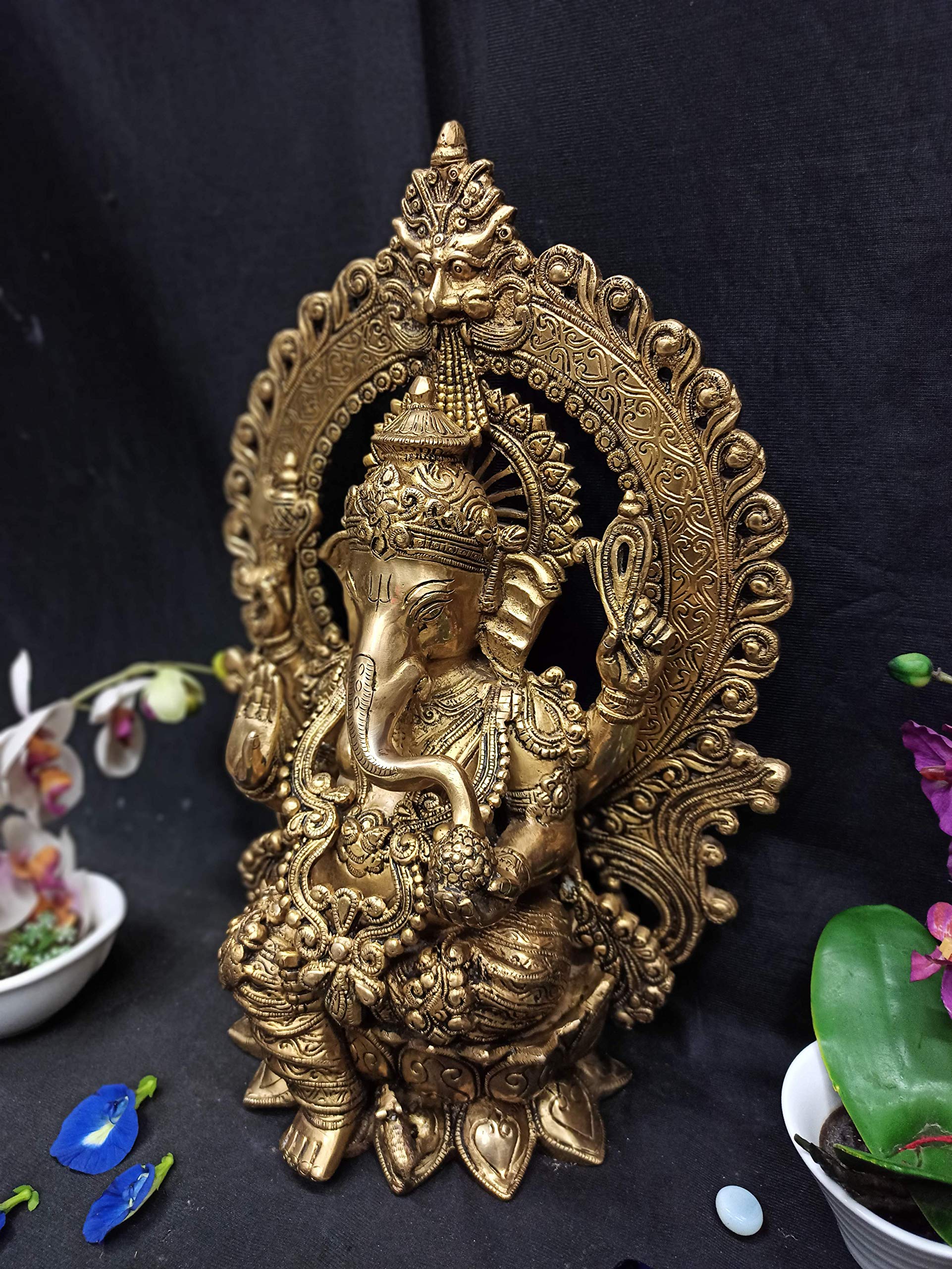 Bharat Haat Brass Kaman Ganesh Ganesha Idol Ganpati Bappa Murti Collectible Statue