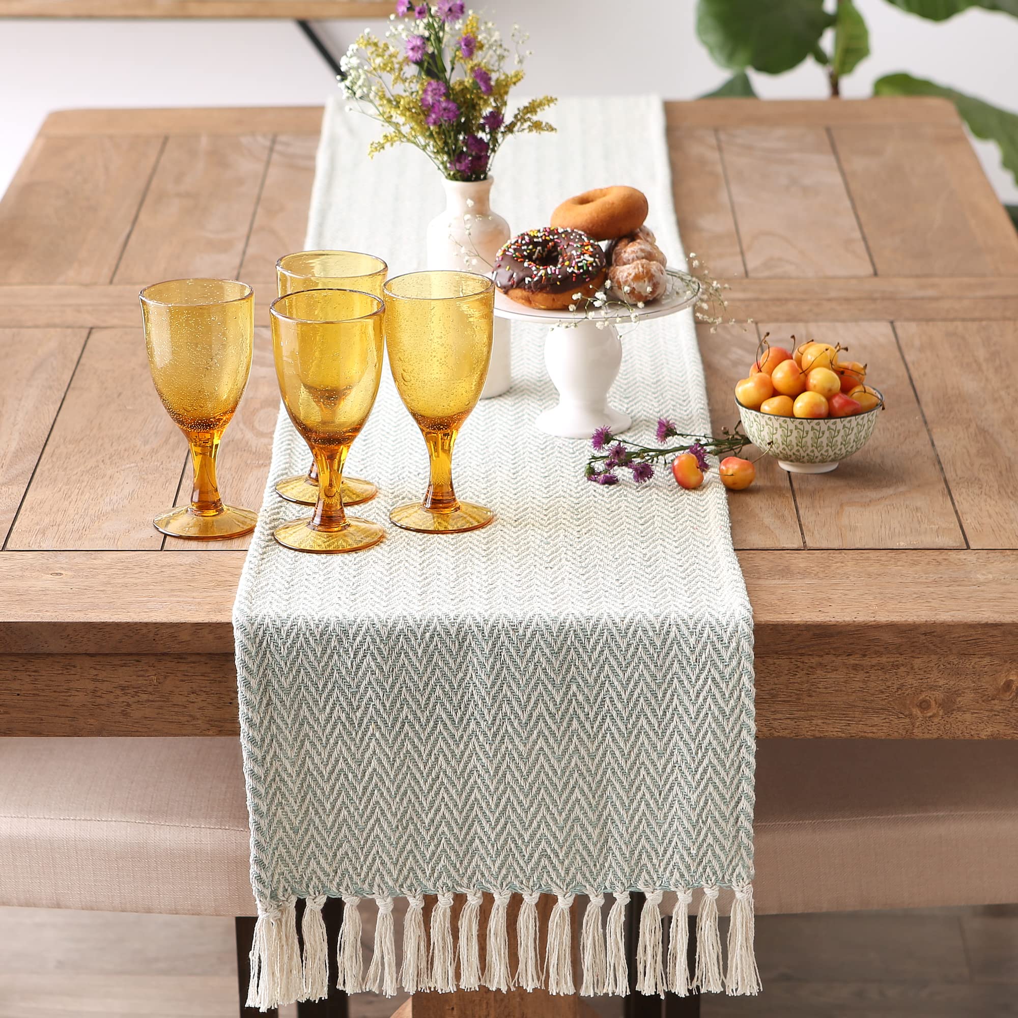 JADEITE  CHEVRON HANDLOOM TABLE RUNNER 15x72