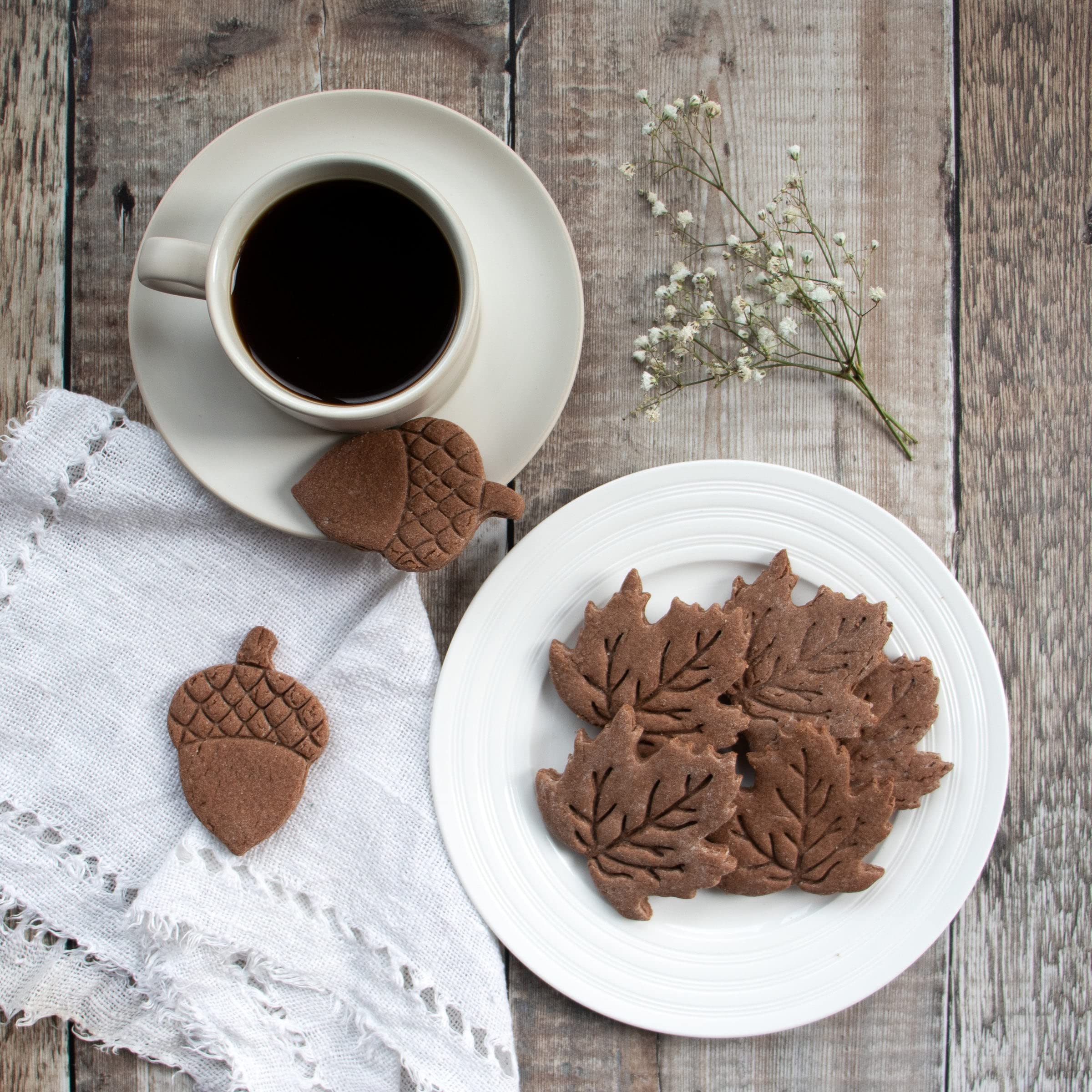 Maple Leaf Cookie Cutter, 1 Piece - Bakerlogy