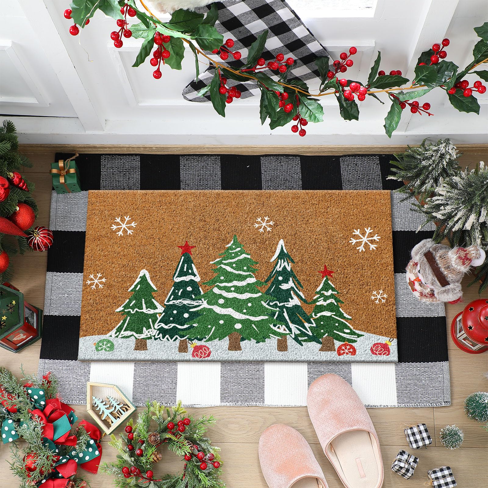 Duraaamo 2 Pcs Christmas Tree Door Mat Outdoor Christmas Nature Coir Welcome Rug Black White Grid Outdoor Rug for Xmas Front Por