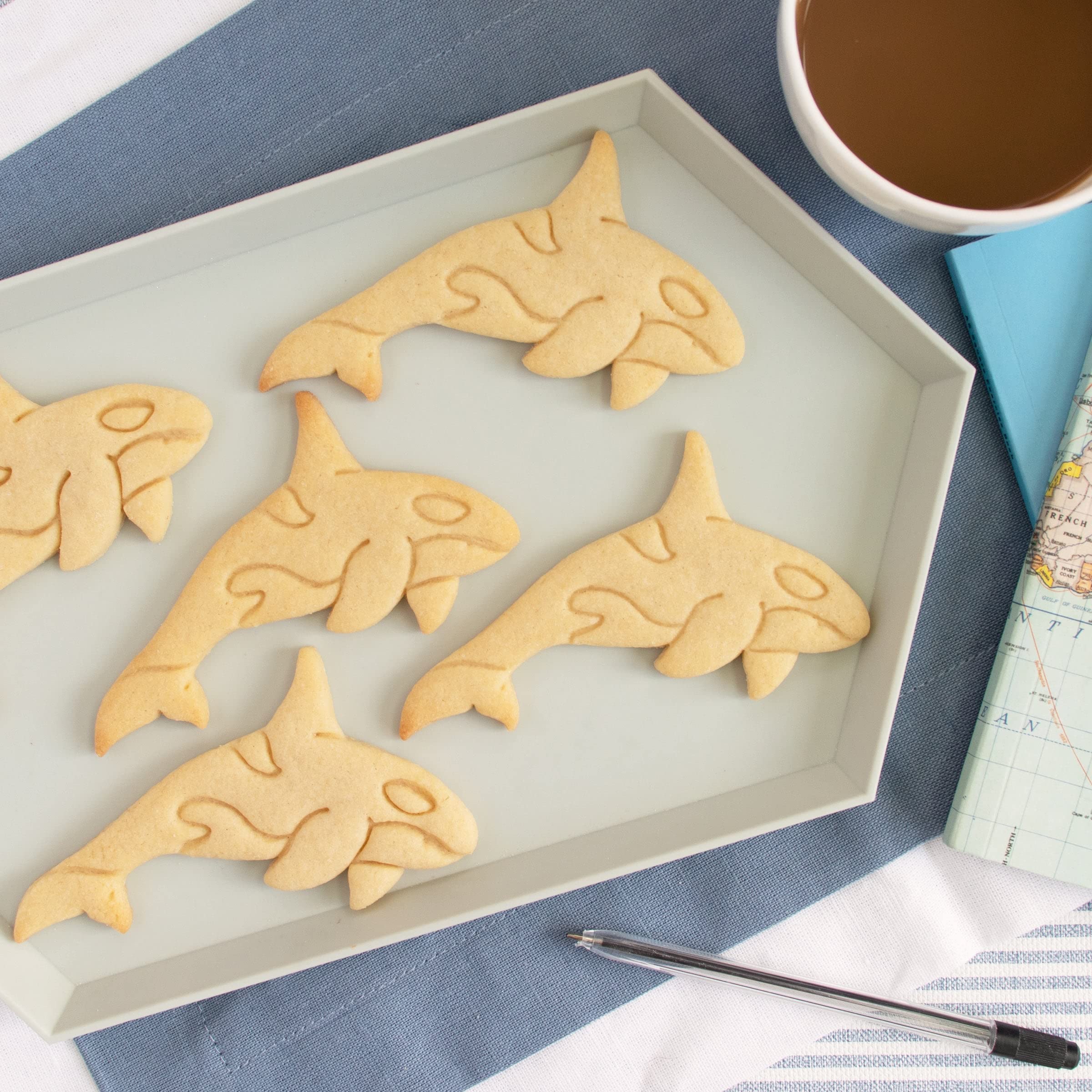 Orca Cookie Cutter, 1 Piece - Bakerlogy