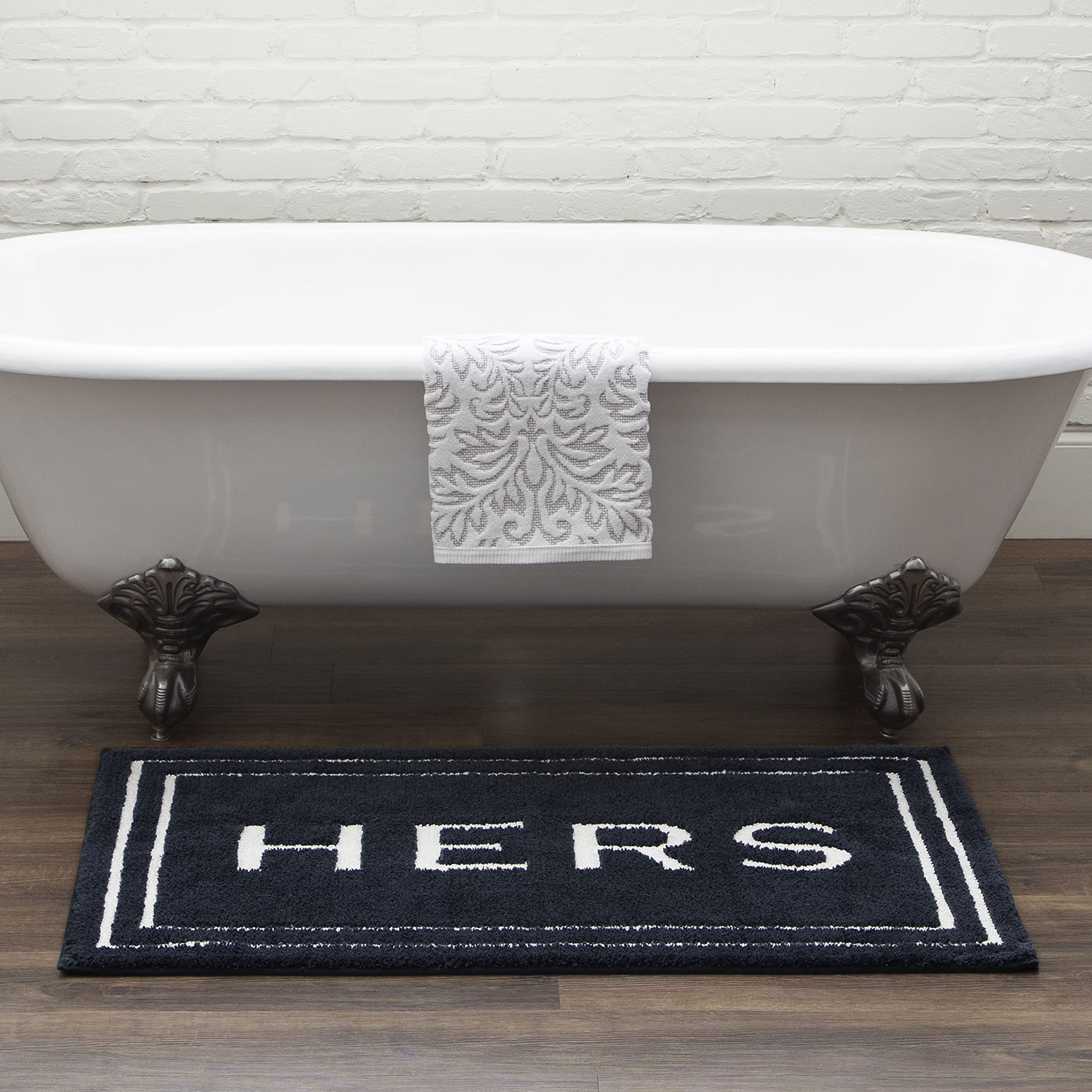 Mohawk Home Hers Indigo 1' 8'' X 2' 10'' Bath Mat