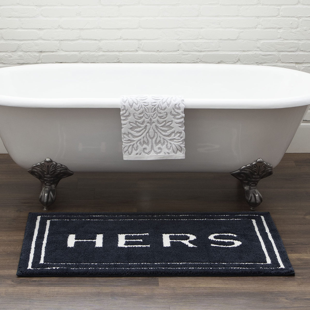 Mohawk Home Hers Indigo 1' 8'' X 2' 10'' Bath Mat