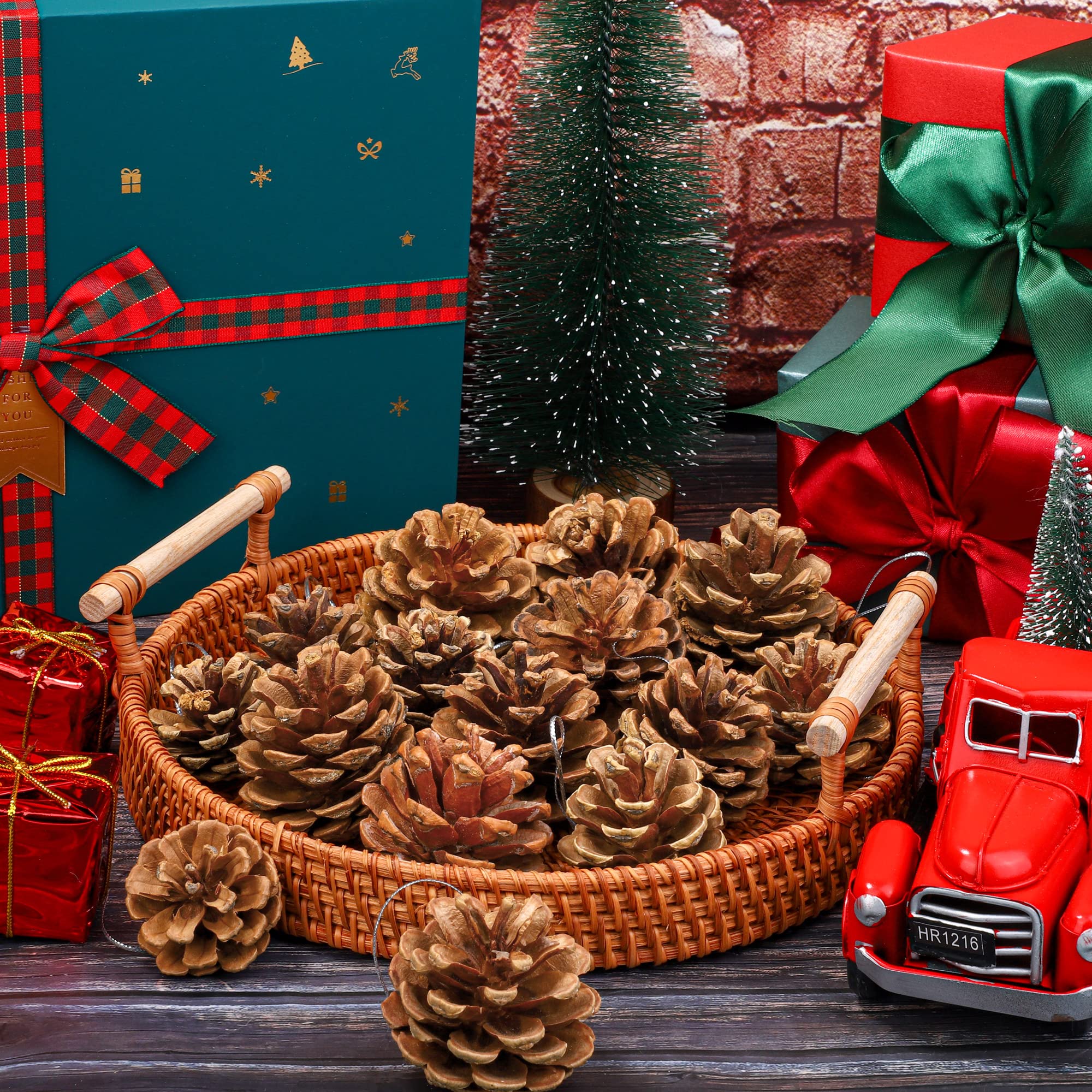 Fovths 30 Pieces 2 Size Christmas Pine Cones with String Mini Rustic Pinecones Bulk Ornaments for Xmas Tree Crafts Holiday Home