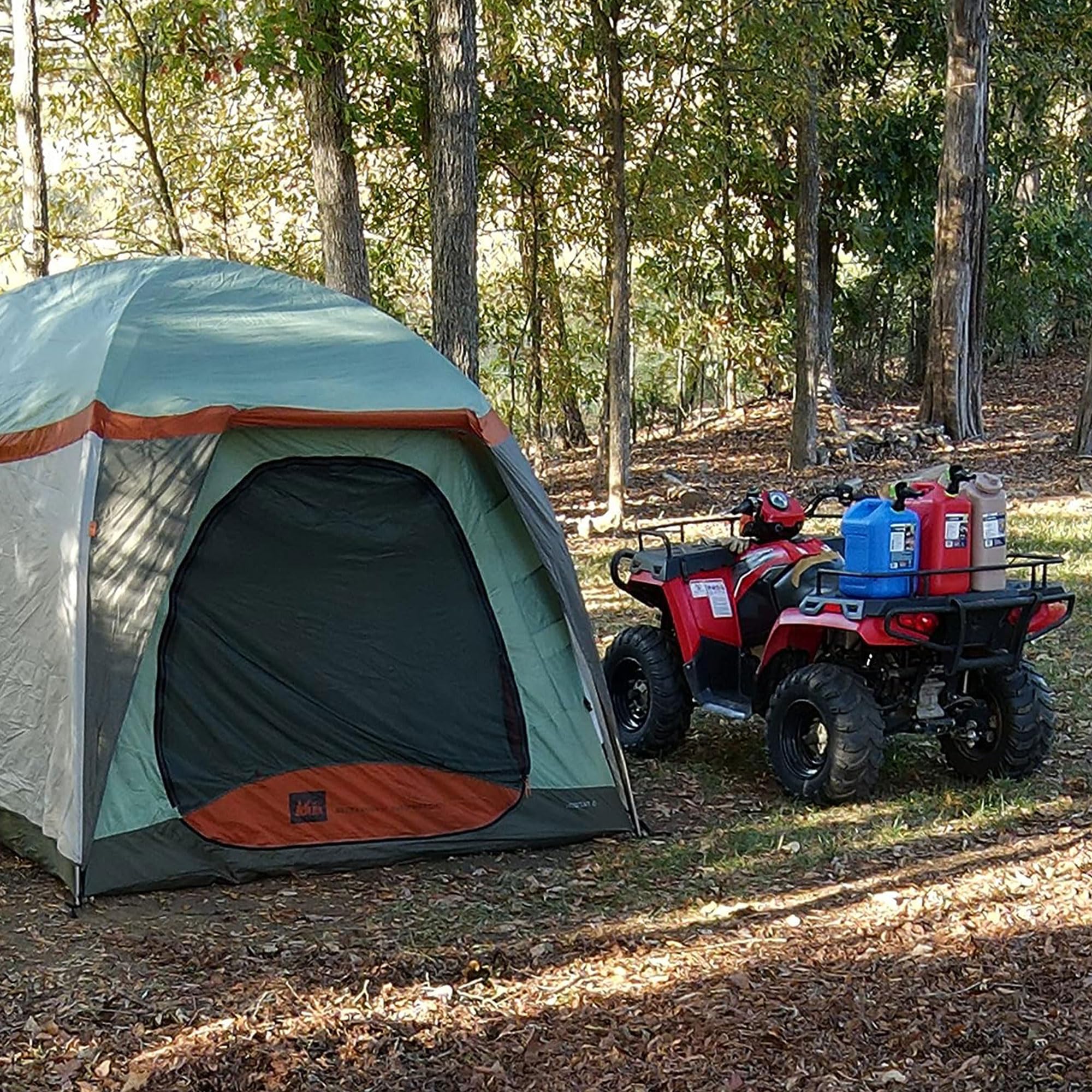 Scepter Lightweight Plastic 5 Gallon 20 Liter Lightweight Portable Water Storage Container With Carrying Handle And Spout, Sand,