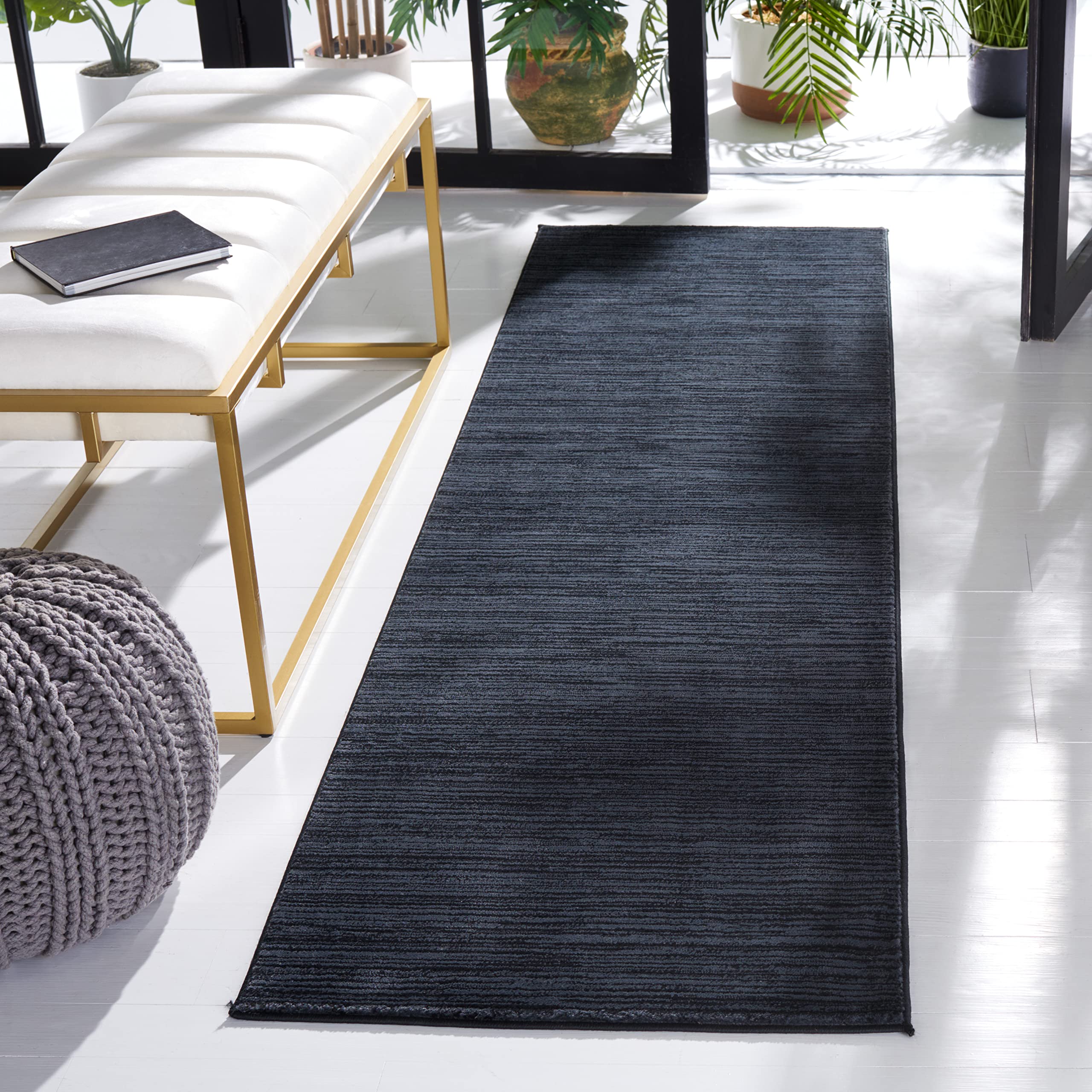 Safavieh Vision Collection Runner Rug - 22 x 12, Black, Modern Ombre Tonal Chic Design, Non-Shedding & Easy Care, Ideal for Hi