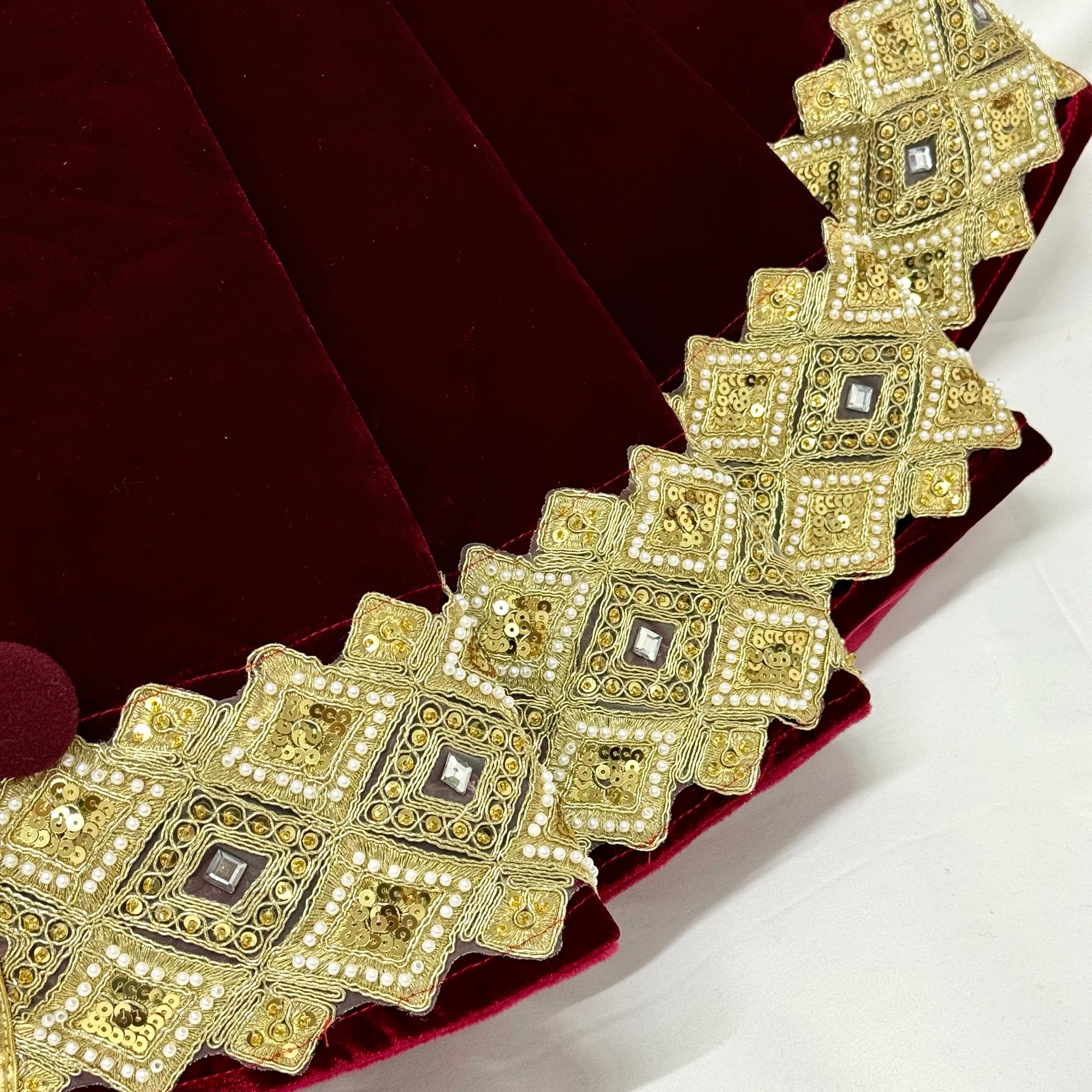 Starry Dynamo 72-Inch Venetian Gilded Christmas Tree Skirt in Velvet with Gold Jeweled Band, Burgundy