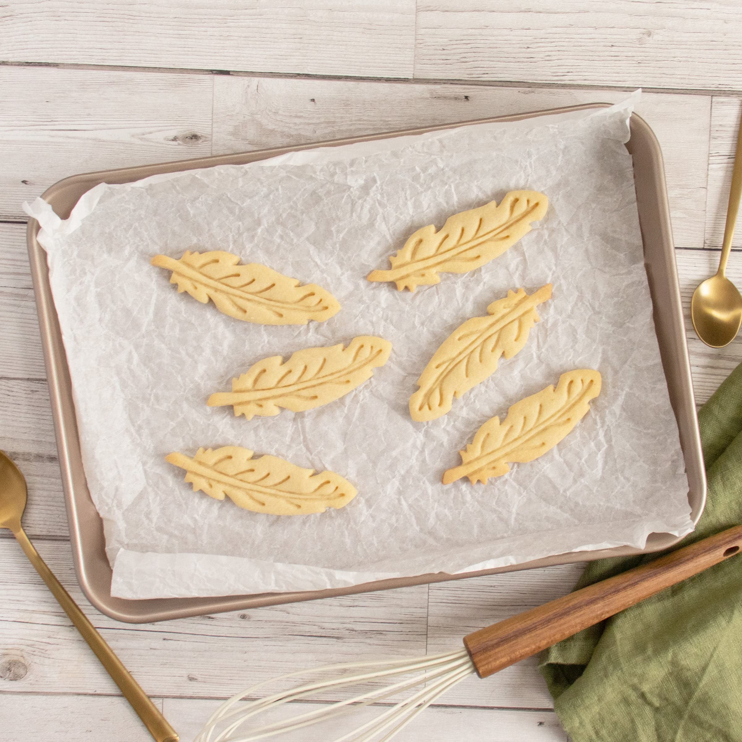 Feather Cookie Cutter, 1 Piece - Bakerlogy