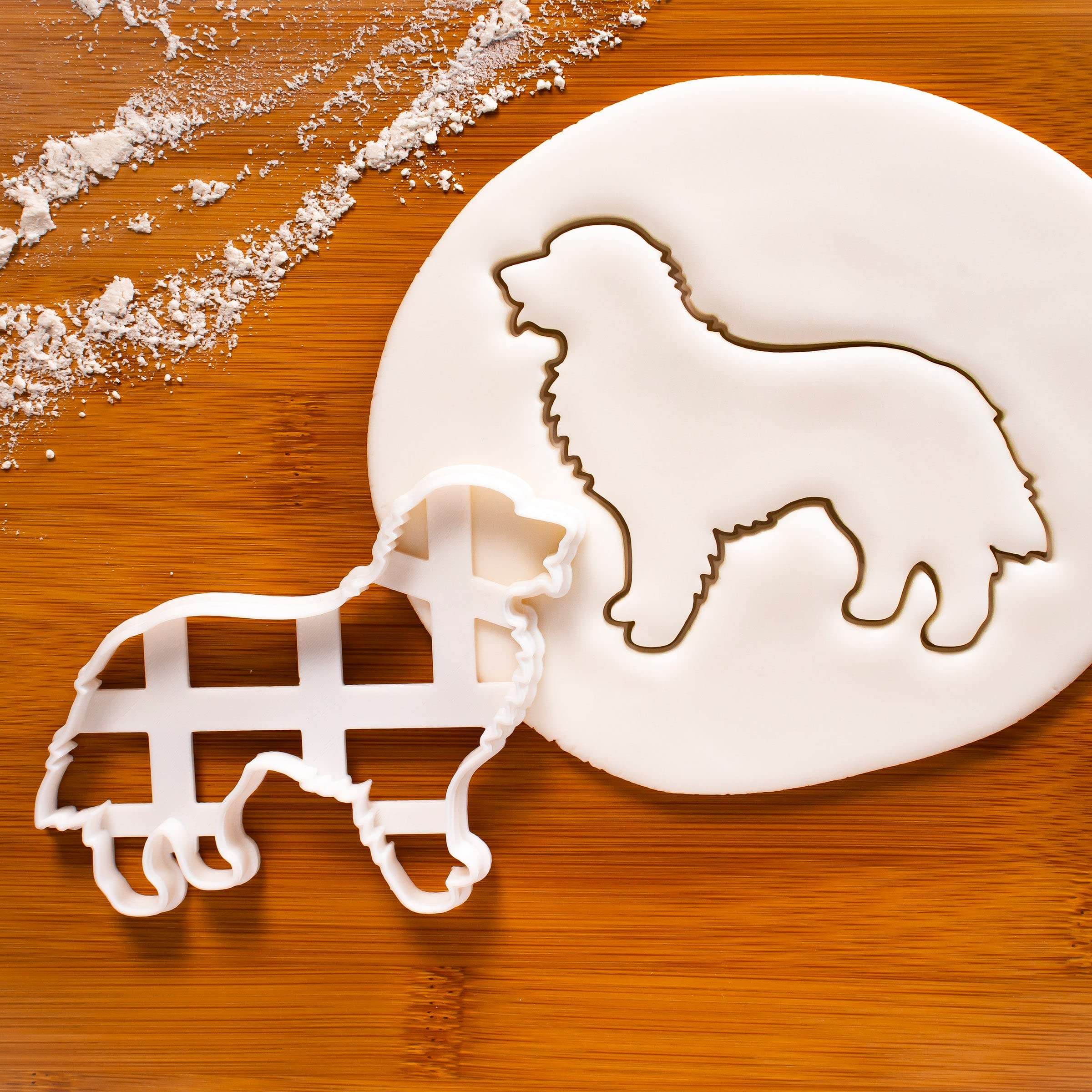 Set Of 2 Bernese Mountain Dog Cookie Cutters (Designs: Face And Silhouette), 2 Pieces - Bakerlogy