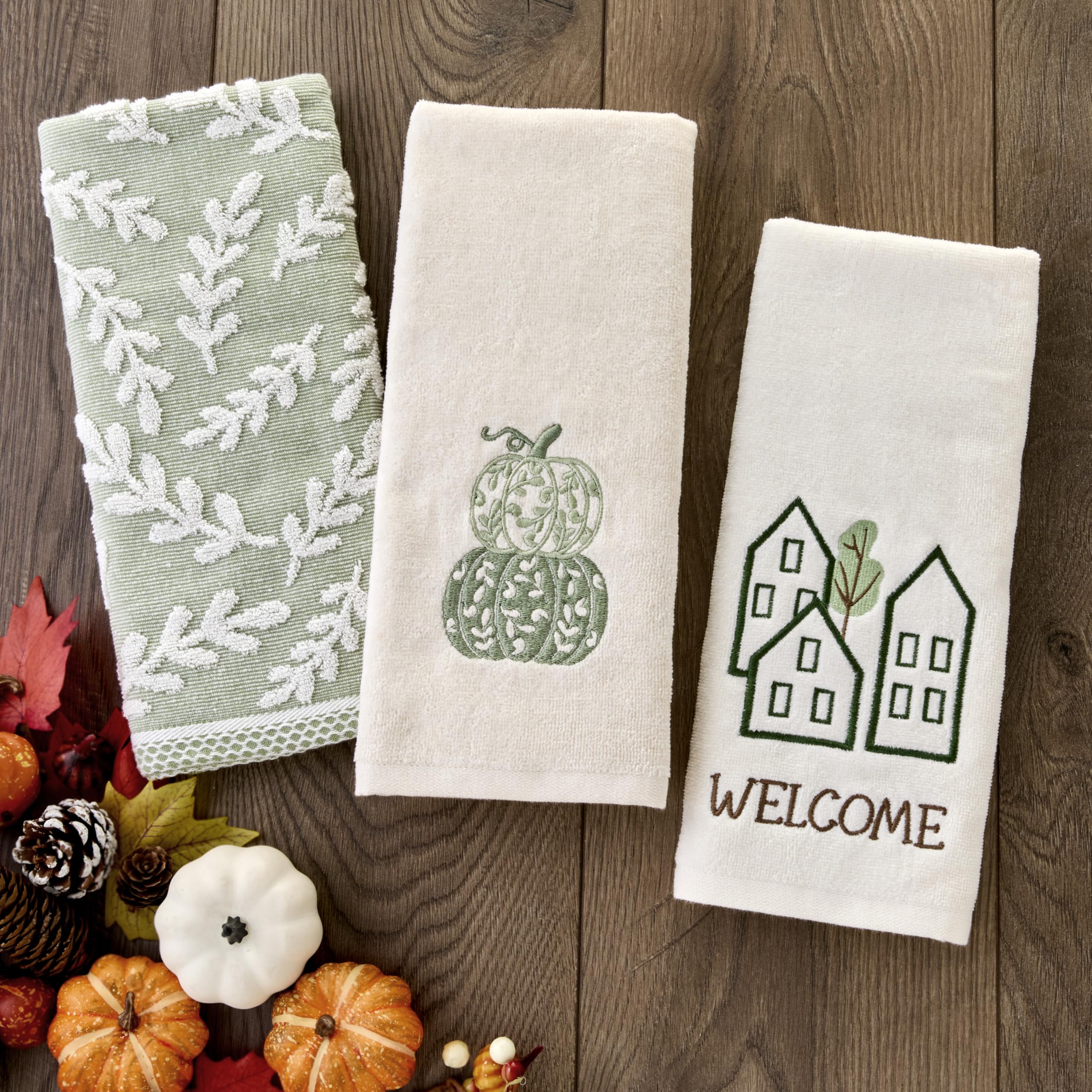 SKL Home Autumn/Fall/Thanksgiving Scroll Pumpkin 100% Cotton Embroidered 2pc Hand Towel Set, Decorative for Bath/Kitchen/Bar & G