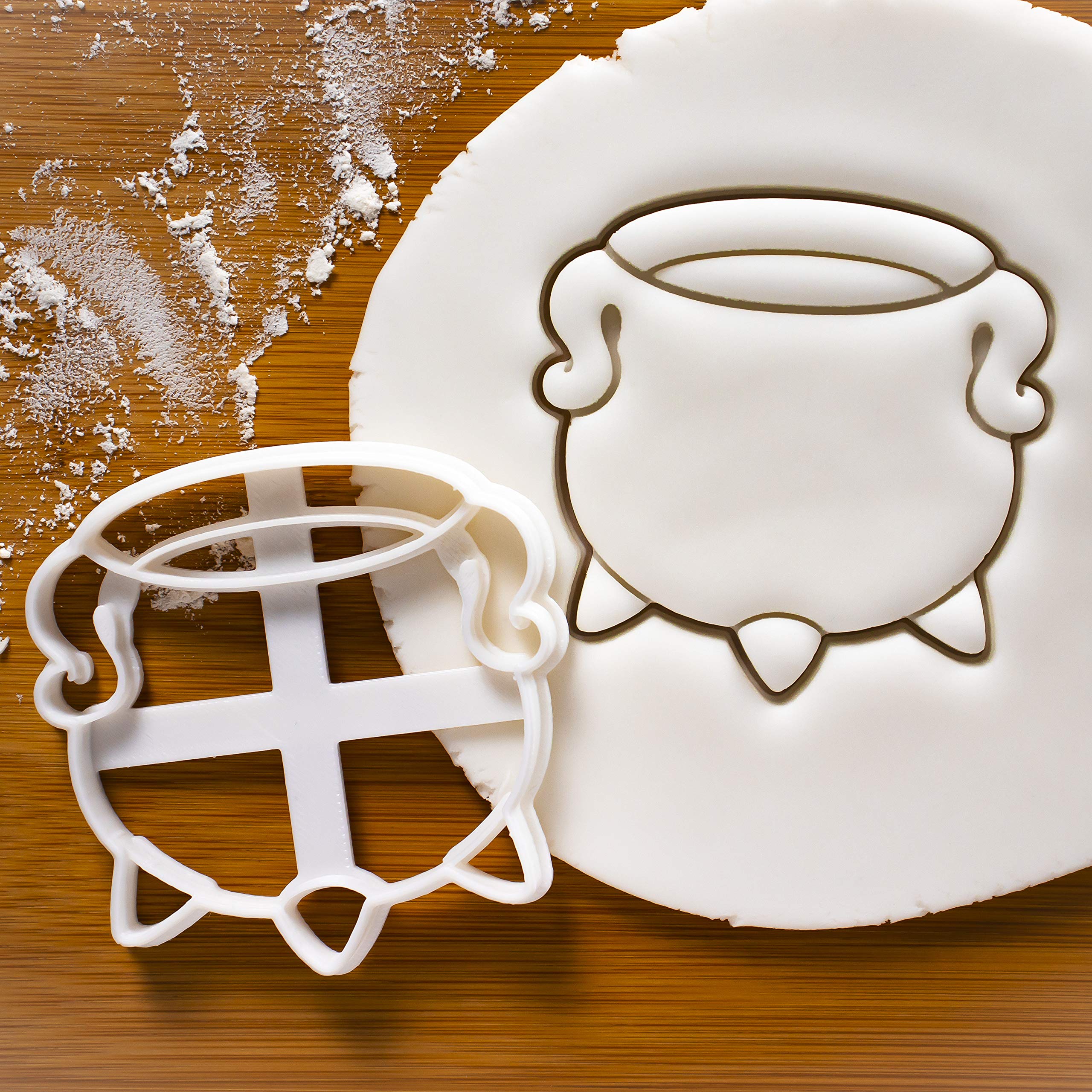 Witch Cauldron Cookie Cutter, 1 Piece - Bakerlogy