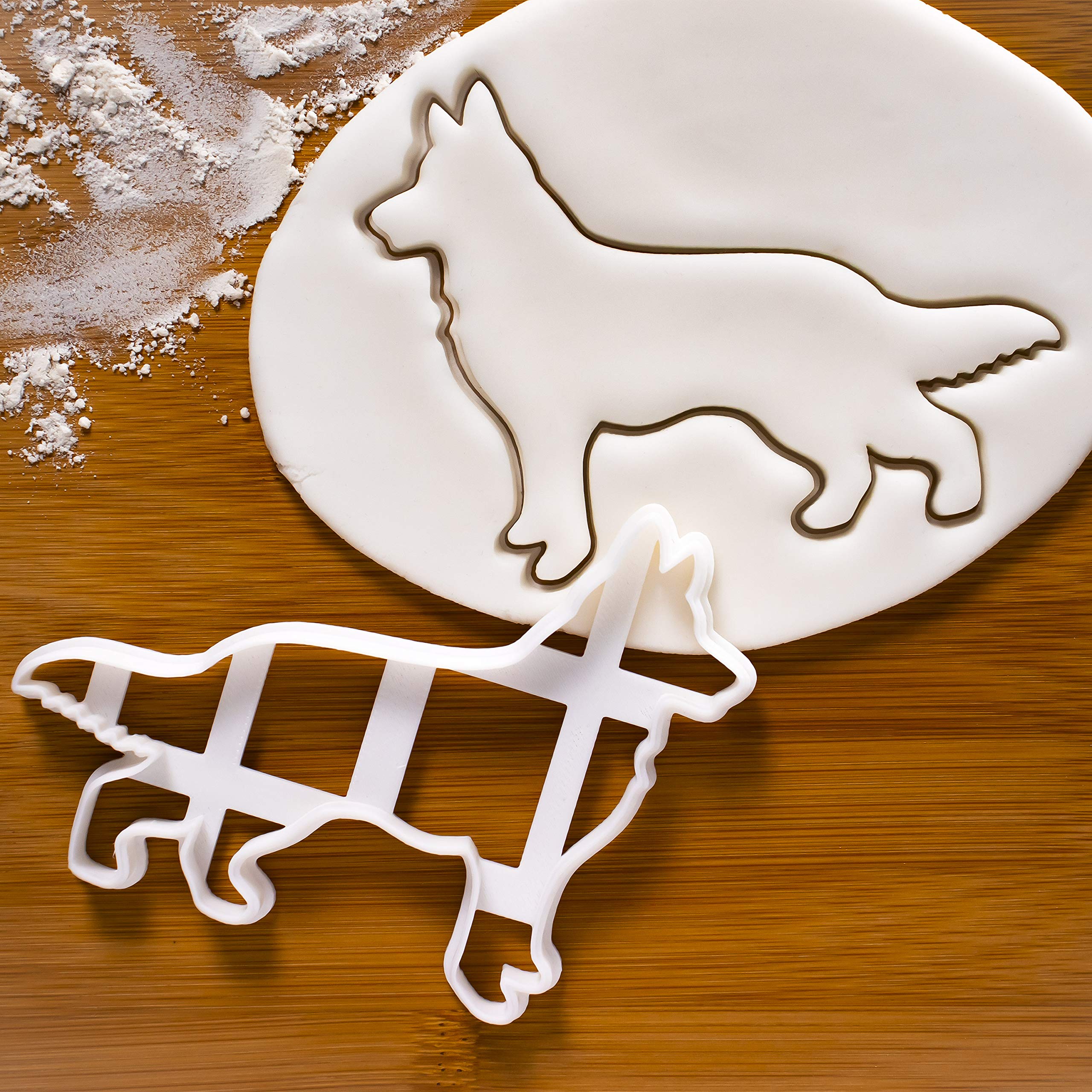 German Shepherd Body Cookie Cutter, 1 Piece - Bakerlogy