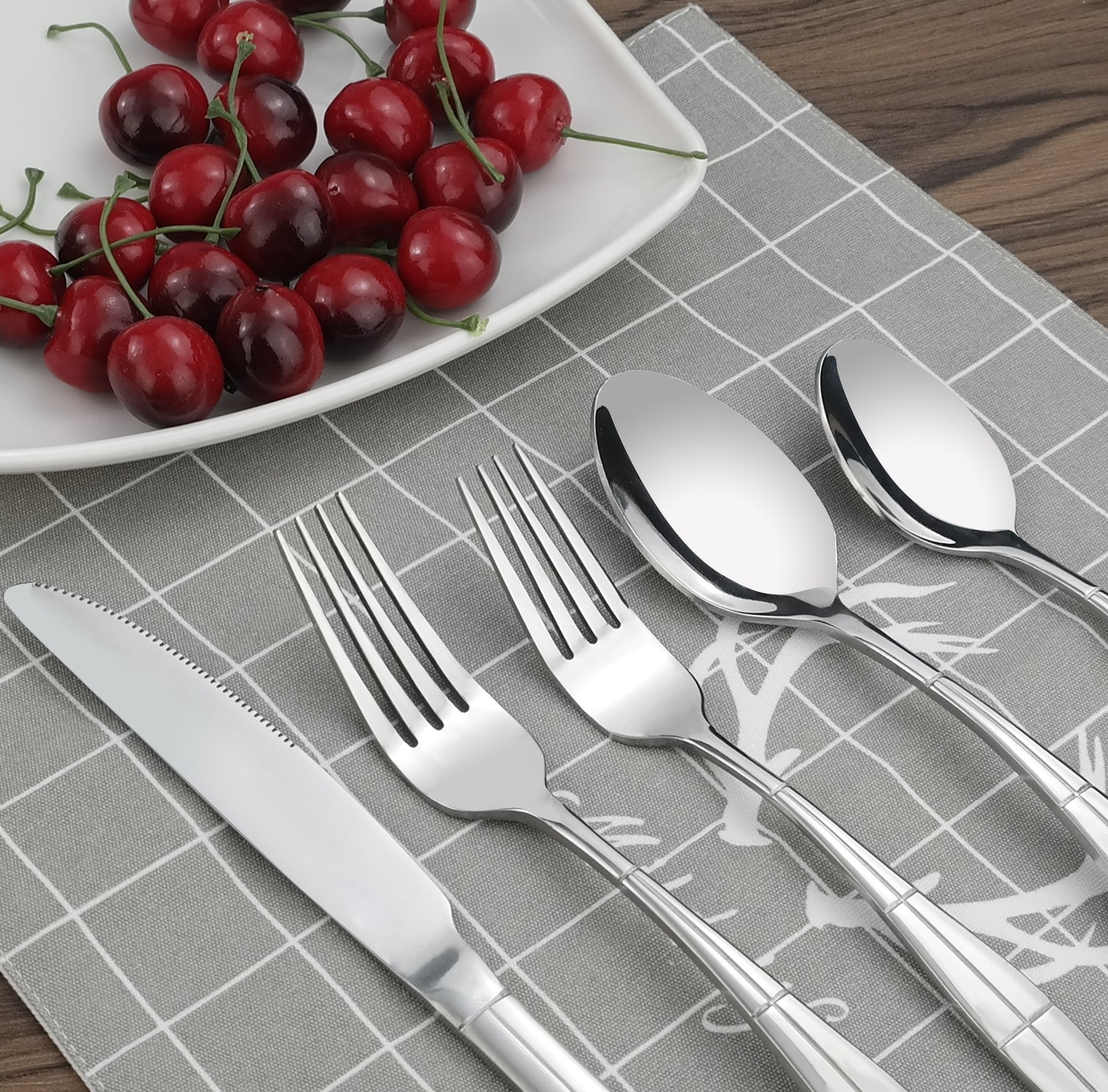Eagrye 60-Piece Flatware Set, Stainless Steel Silverware Cutlery, Service For 12