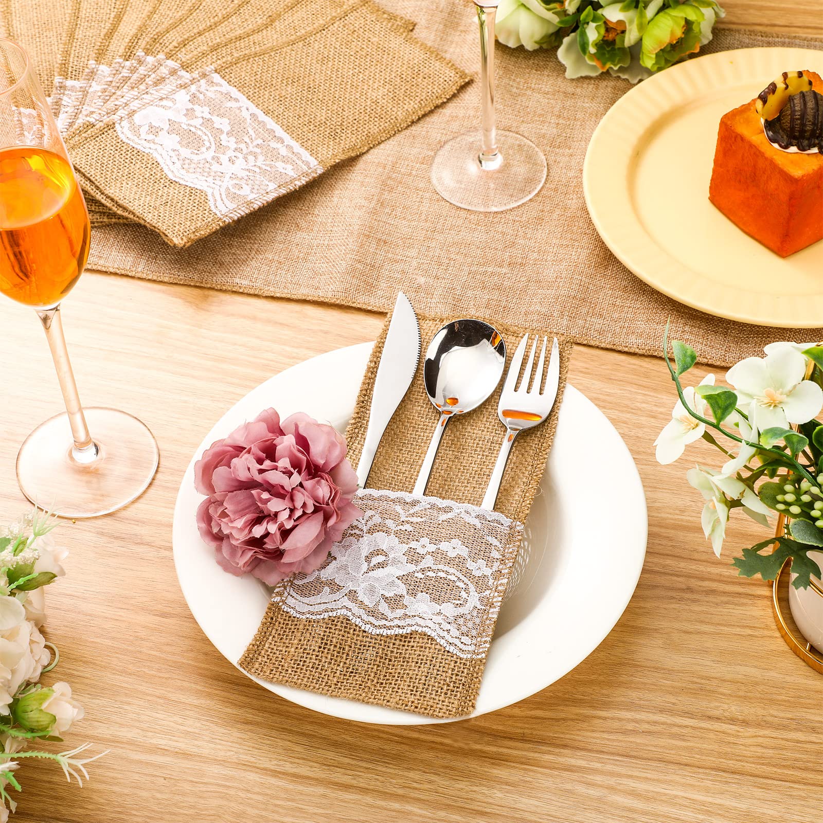 Windyun 100 Pcs 4.1 X 8.9 Inch Wedding Natural Burlap Lace Utensil Holders Pouch Burlap Silverware Cutlery Pouch Tableware Holde