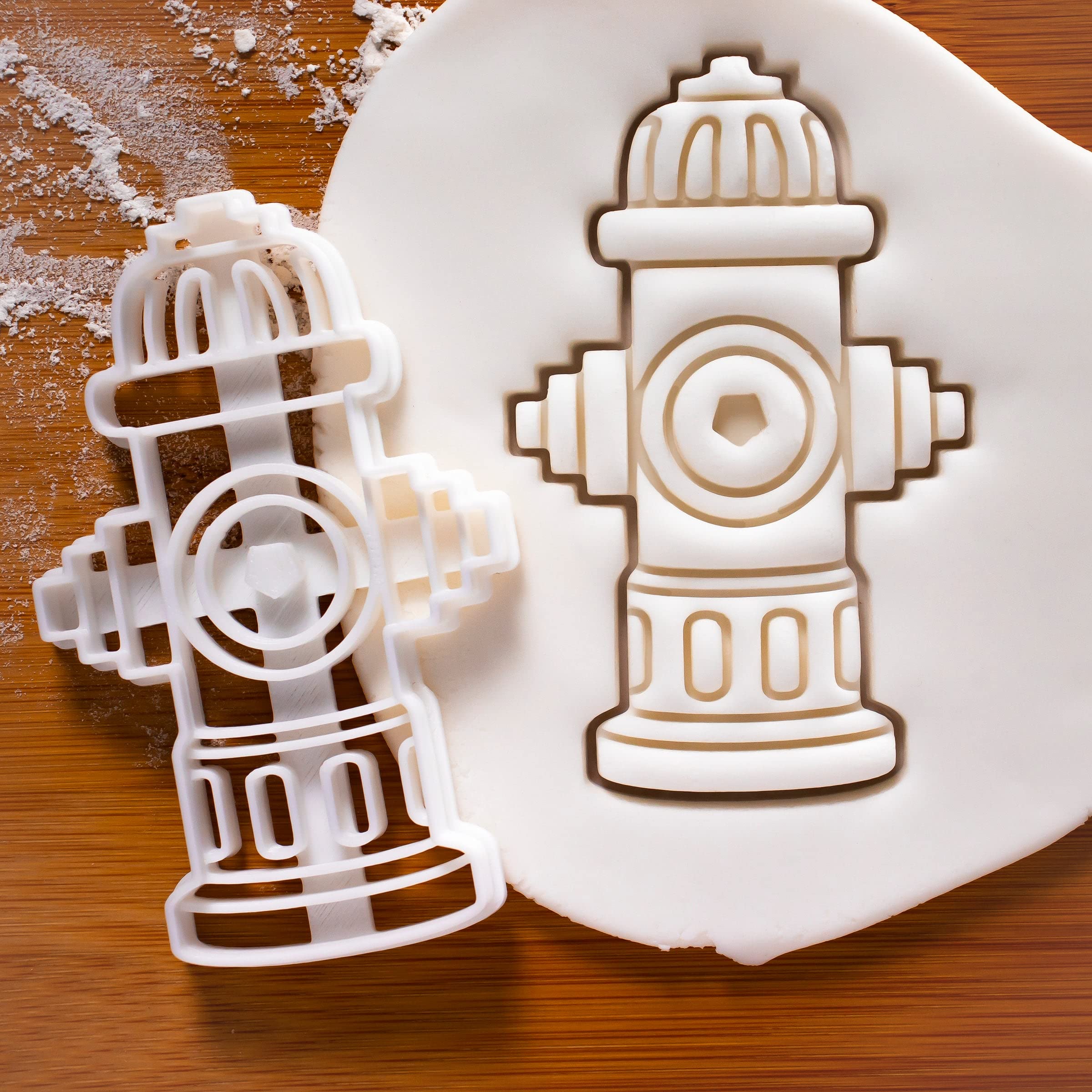 Fire Hydrant Cookie Cutter, 1 Piece - Bakerlogy