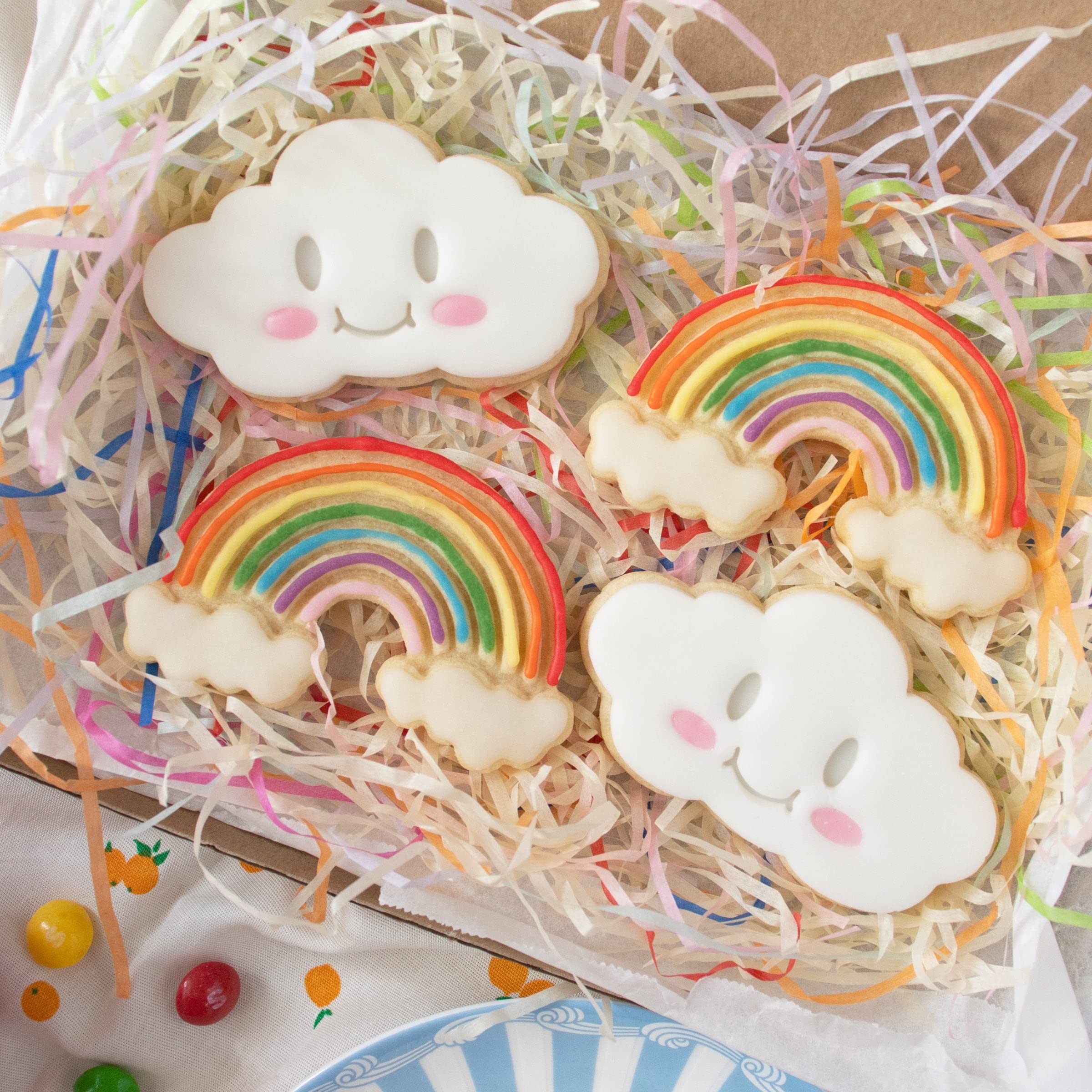 Set Of 2 Rainbow Cookie Cutters (Designs: Kawaii Cloud And Rainbow), 2 Pieces - Bakerlogy