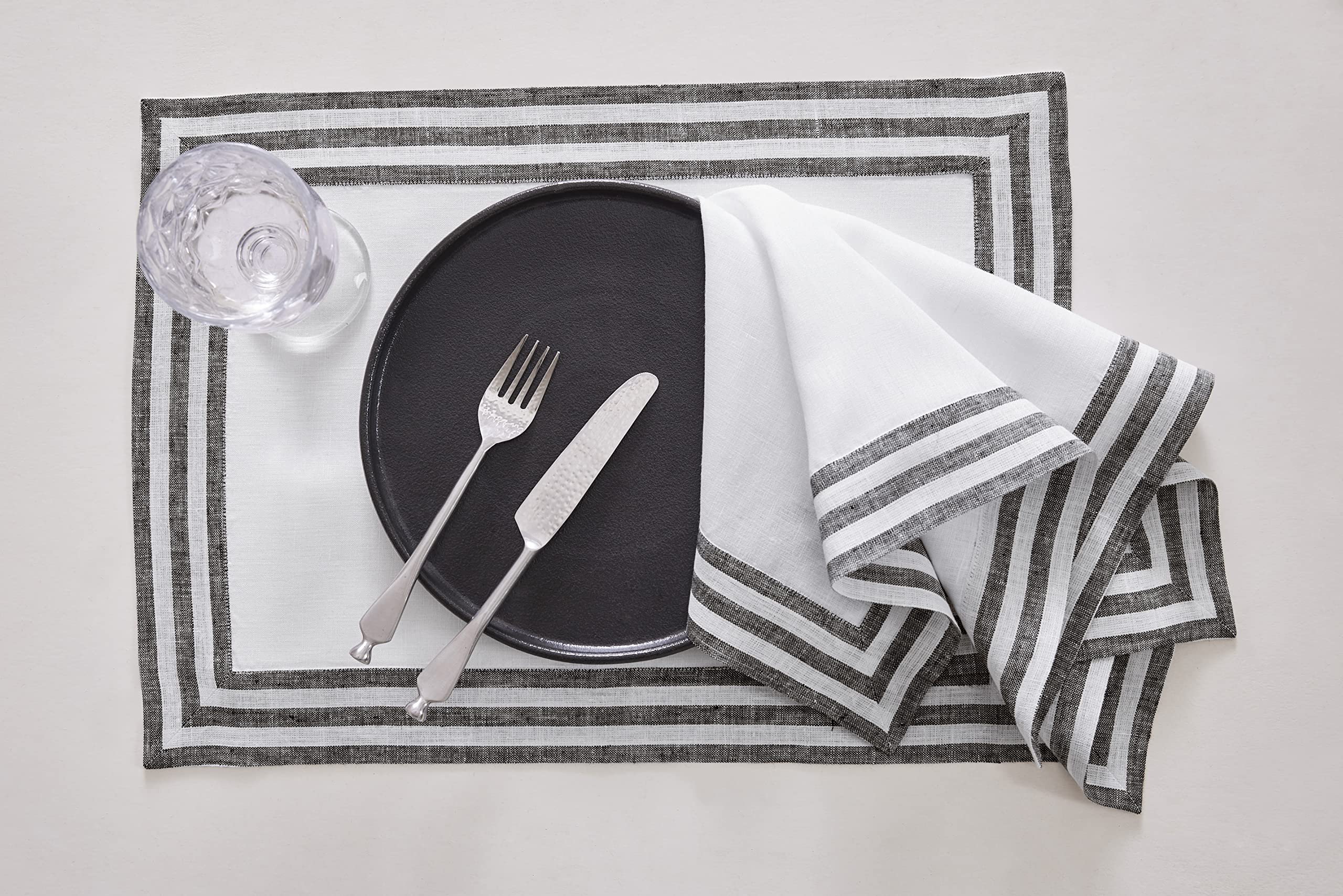 Solino Home Linen Placemats Set Of 4-100% Pure Linen Cloth Fabric Placemats Black - 19'' L X 14'' W Inch Washable Dining Place M