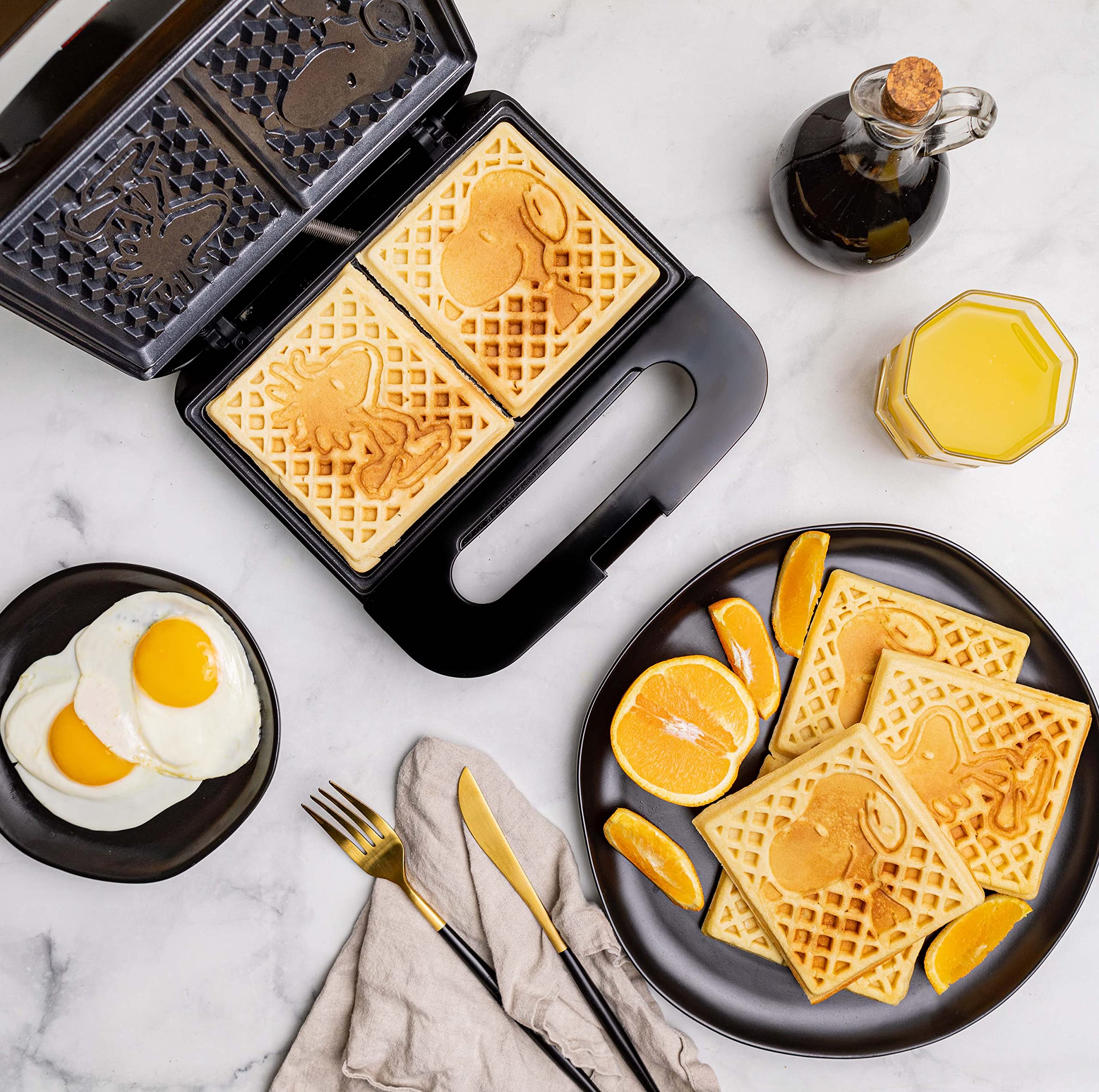 Uncanny Brands Peanuts Waffle Maker - Make Snoop And Woodstock Waffles - Kitchen Appliance