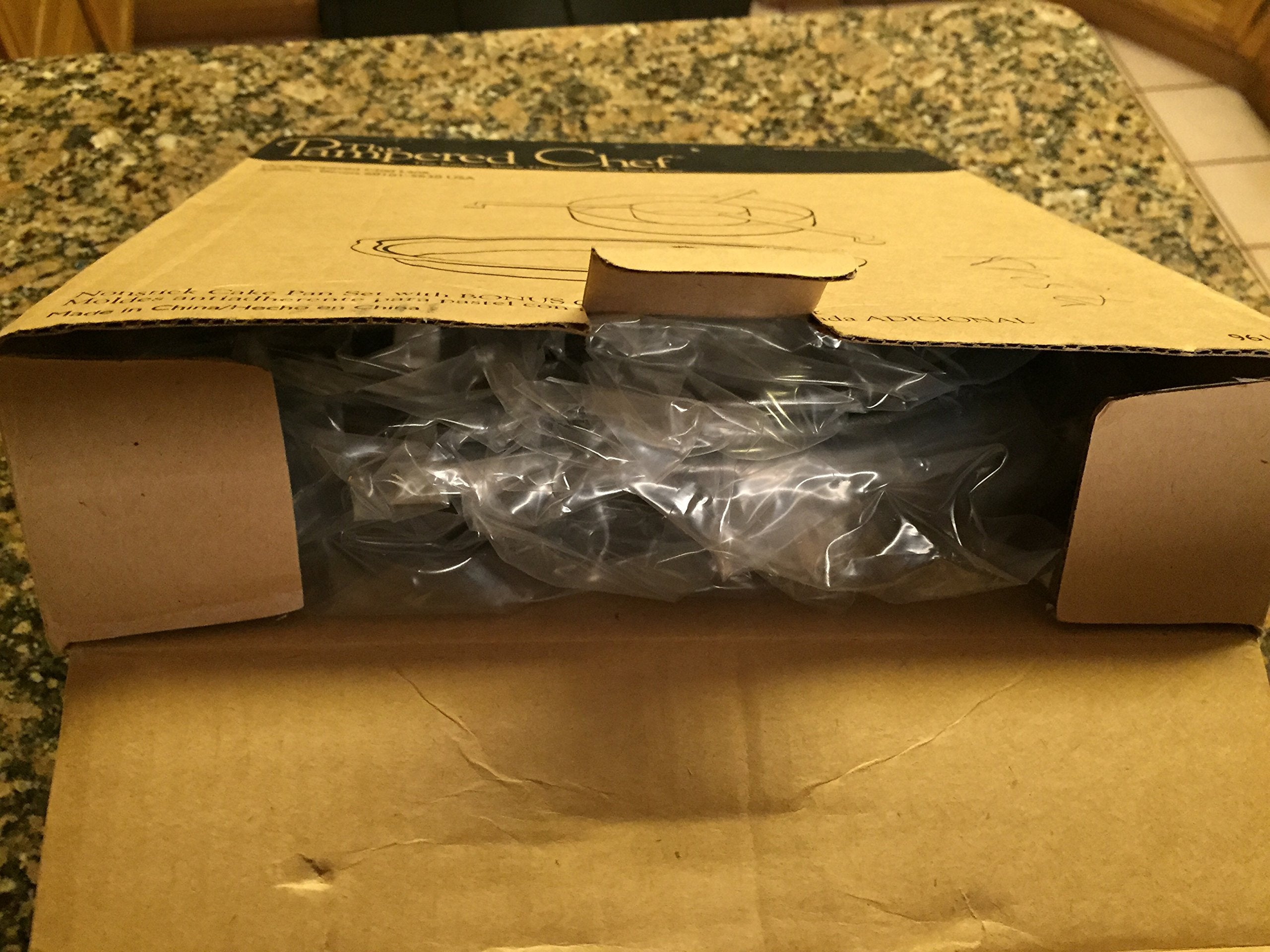Pampered Chef Nonstick Cake Pan Set with Checkerboard Insert - Black, Model 9611