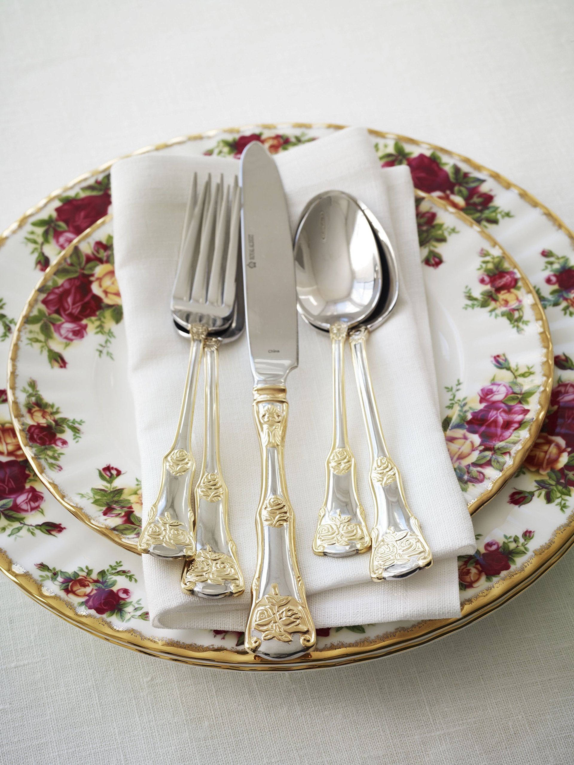 Royal Albert Old Country Roses 20-Piece Flatware Set, Golden
