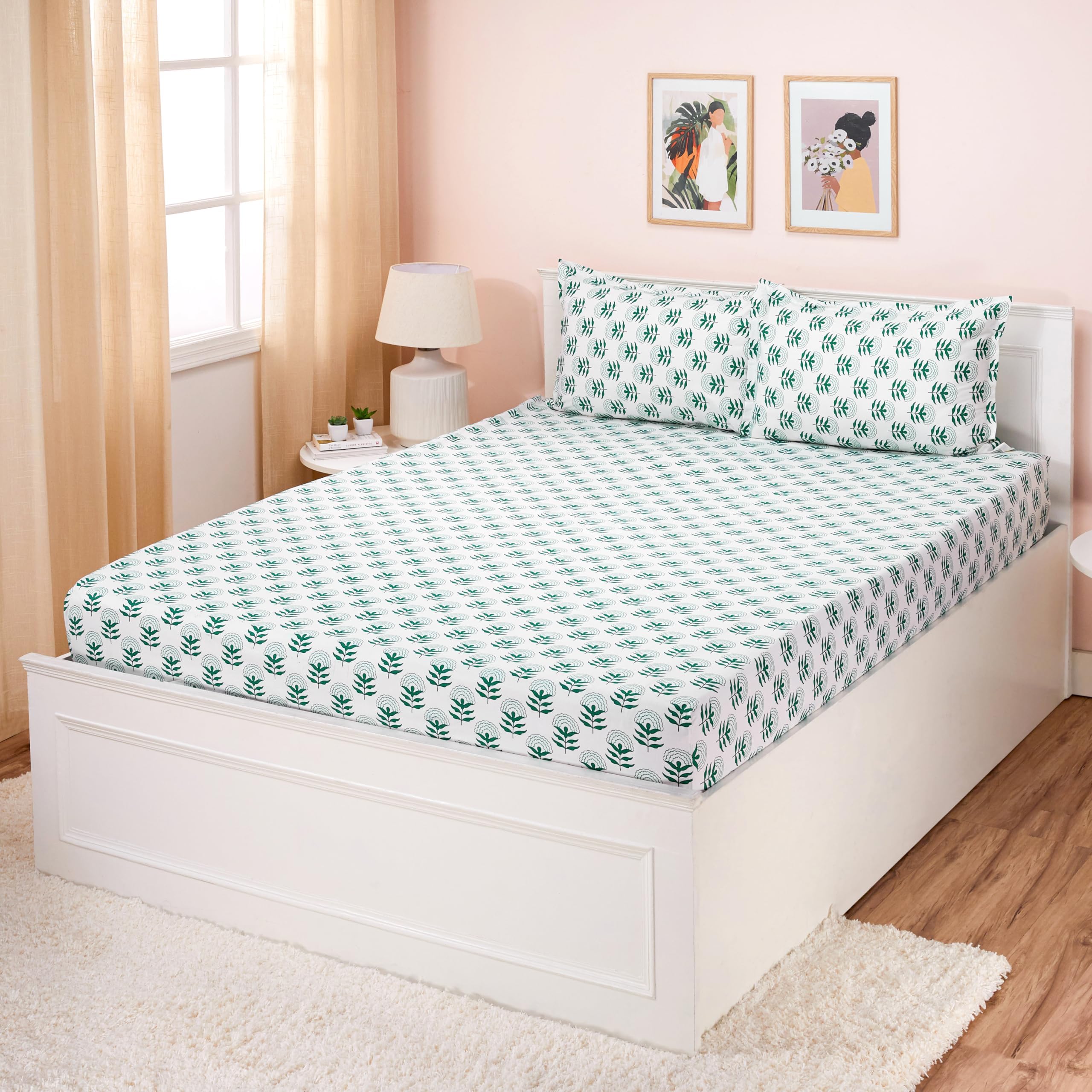 Amazon Brand - Solimo Queen Size Fitted Bedsheet With 2 Pillow Cases | 180 Tc | 100% Cotton | Washing Machine Washable | Fits Up