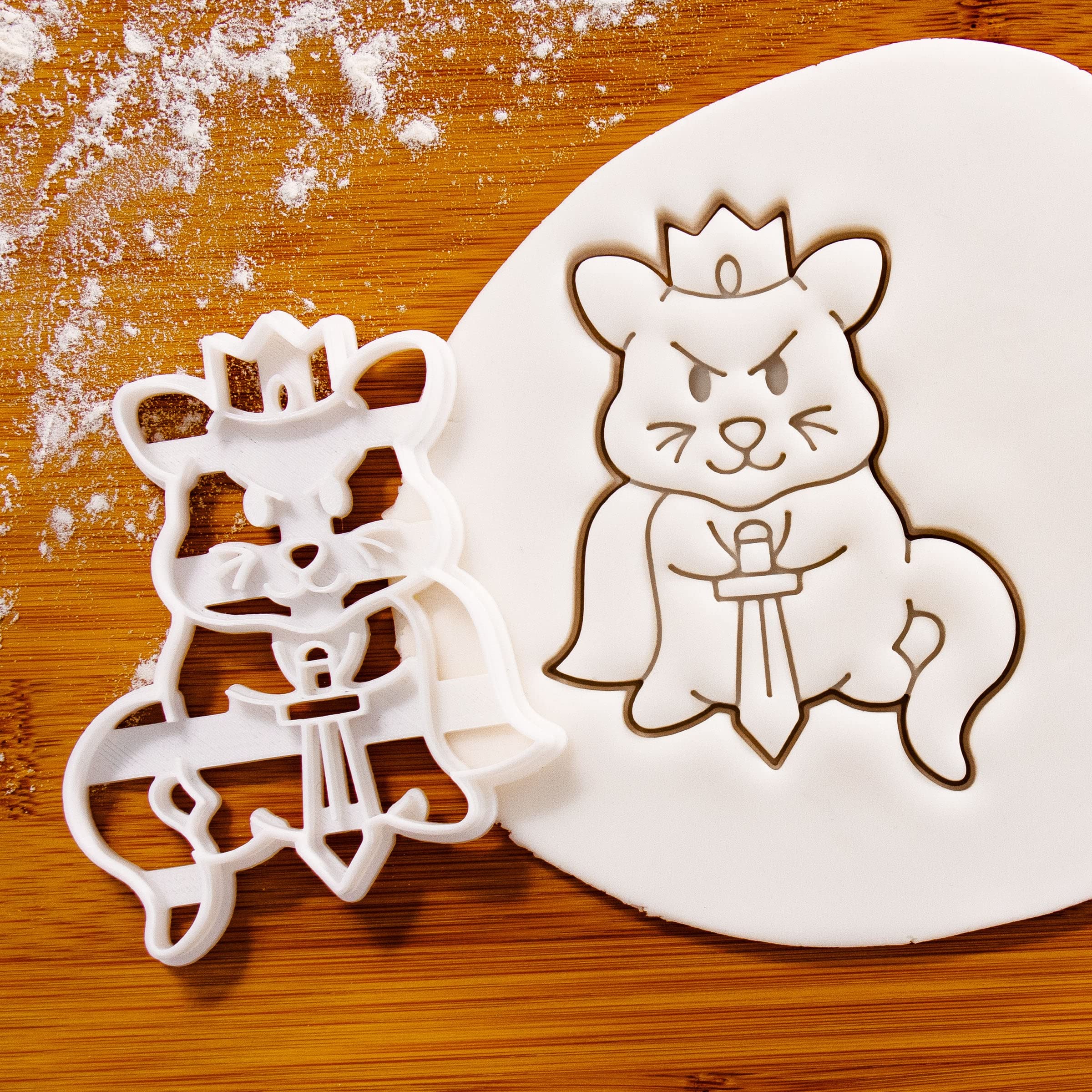 Set Of Mouse King And Nutcracker Cookie Cutters, 2 Pieces - Bakerlogy