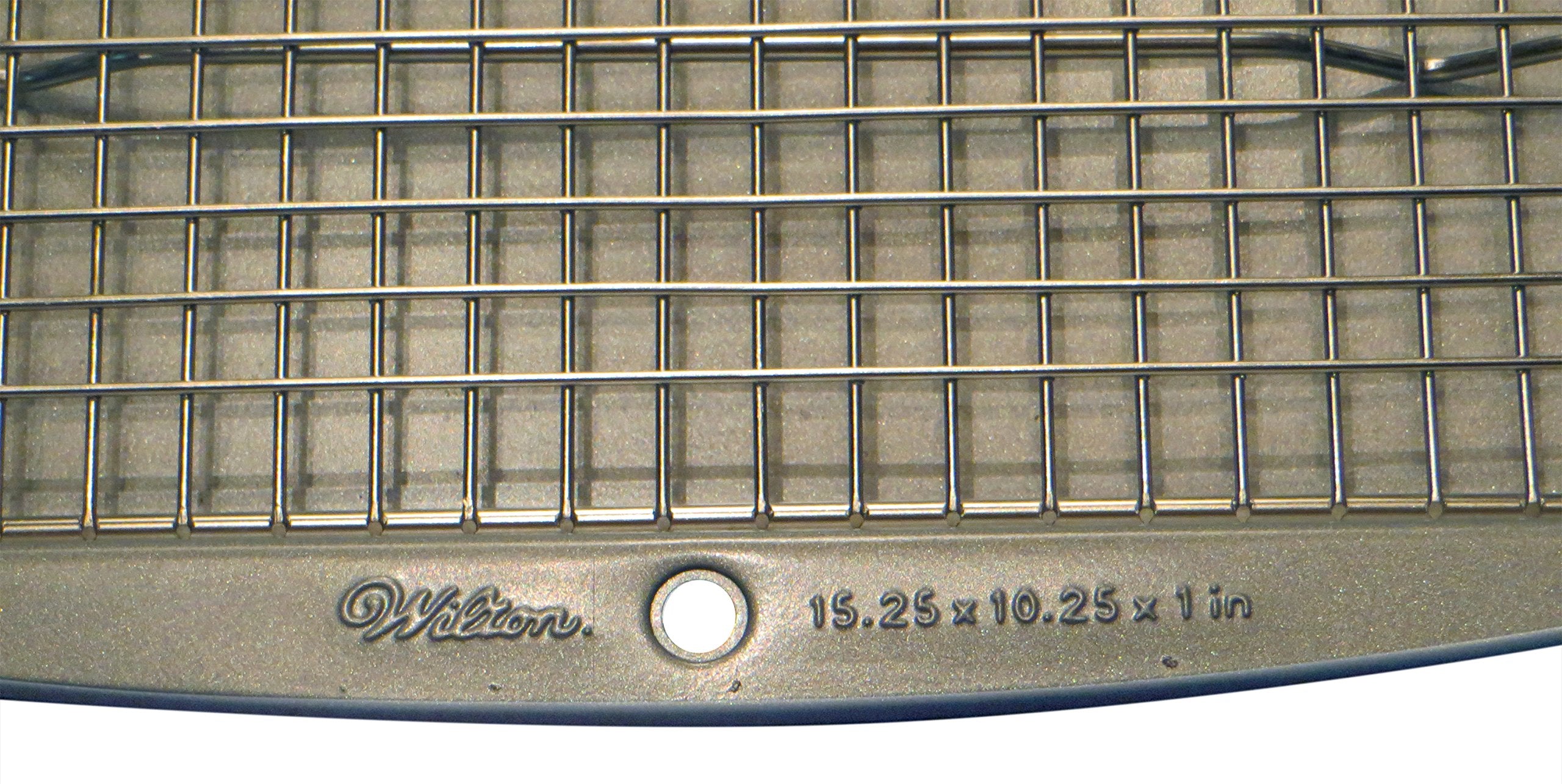 Hamilton Housewares Stainless Steel Cooling Rack - Heavy Duty and Oven Safe  Good for Cooling  Baking and Roasting - Fits 15 1/4'' X 10 1/4'' Baking Pans - Perfect for Cookies  Cakes & More (10'' x 15'')