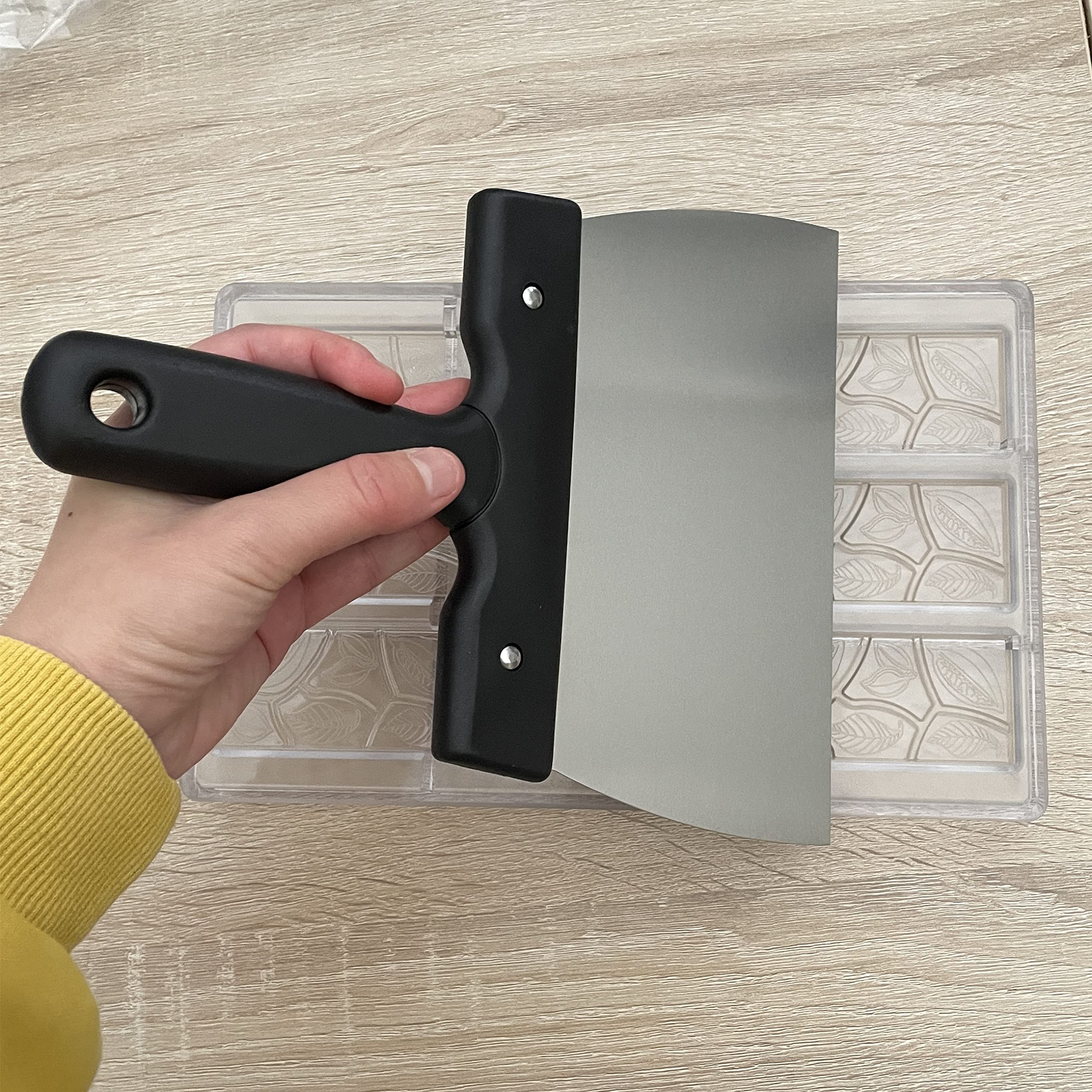Coating Spatula For Chocolate Scraper Chocolate Thermostat Spatula Stainless Steel Dough Scraper 7.9Inch (Large 20Cm)