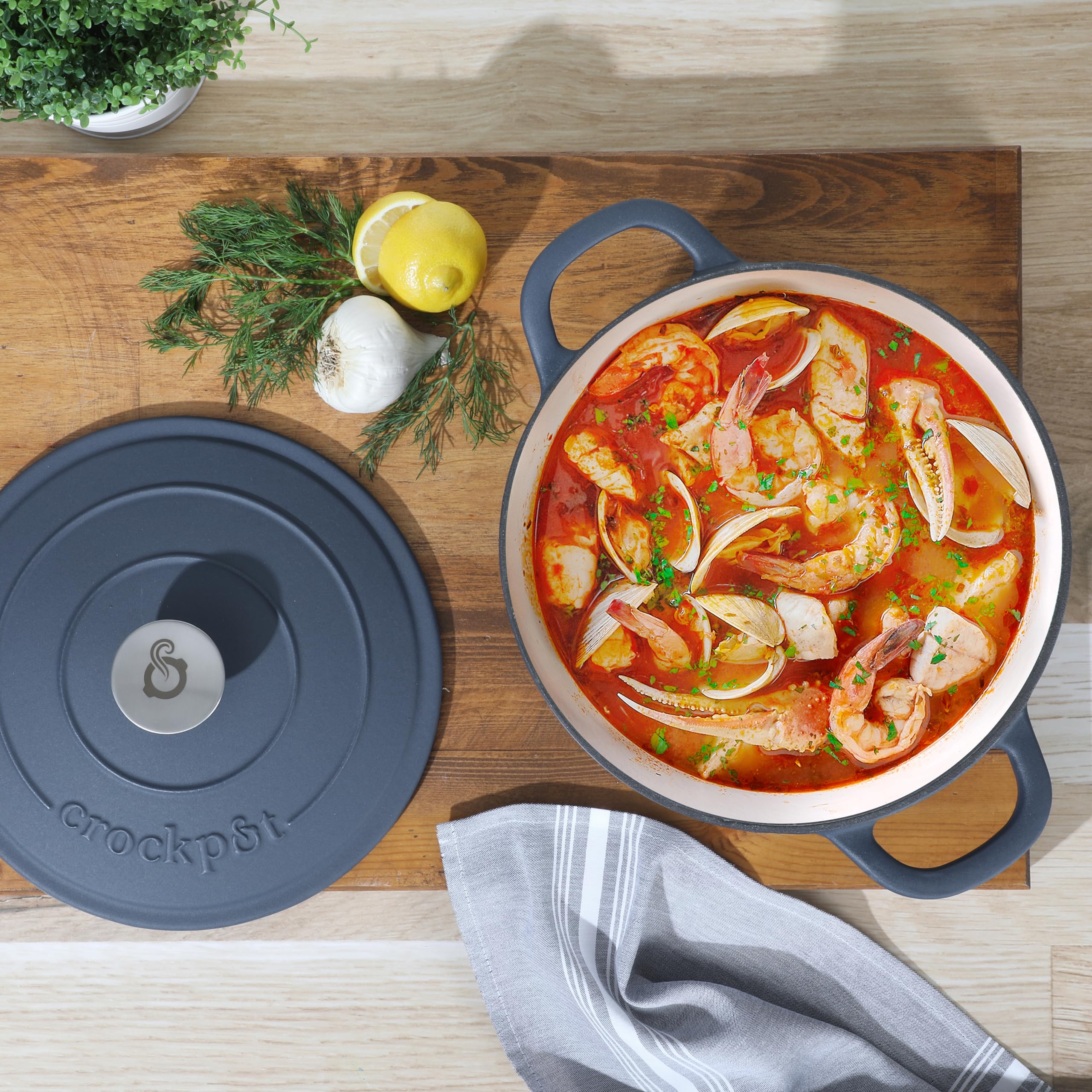 Crock Pot Artisan 5-Quart Round European Enameled Cast Iron Dutch Oven Pot W/Lid - Matte Navy Blue