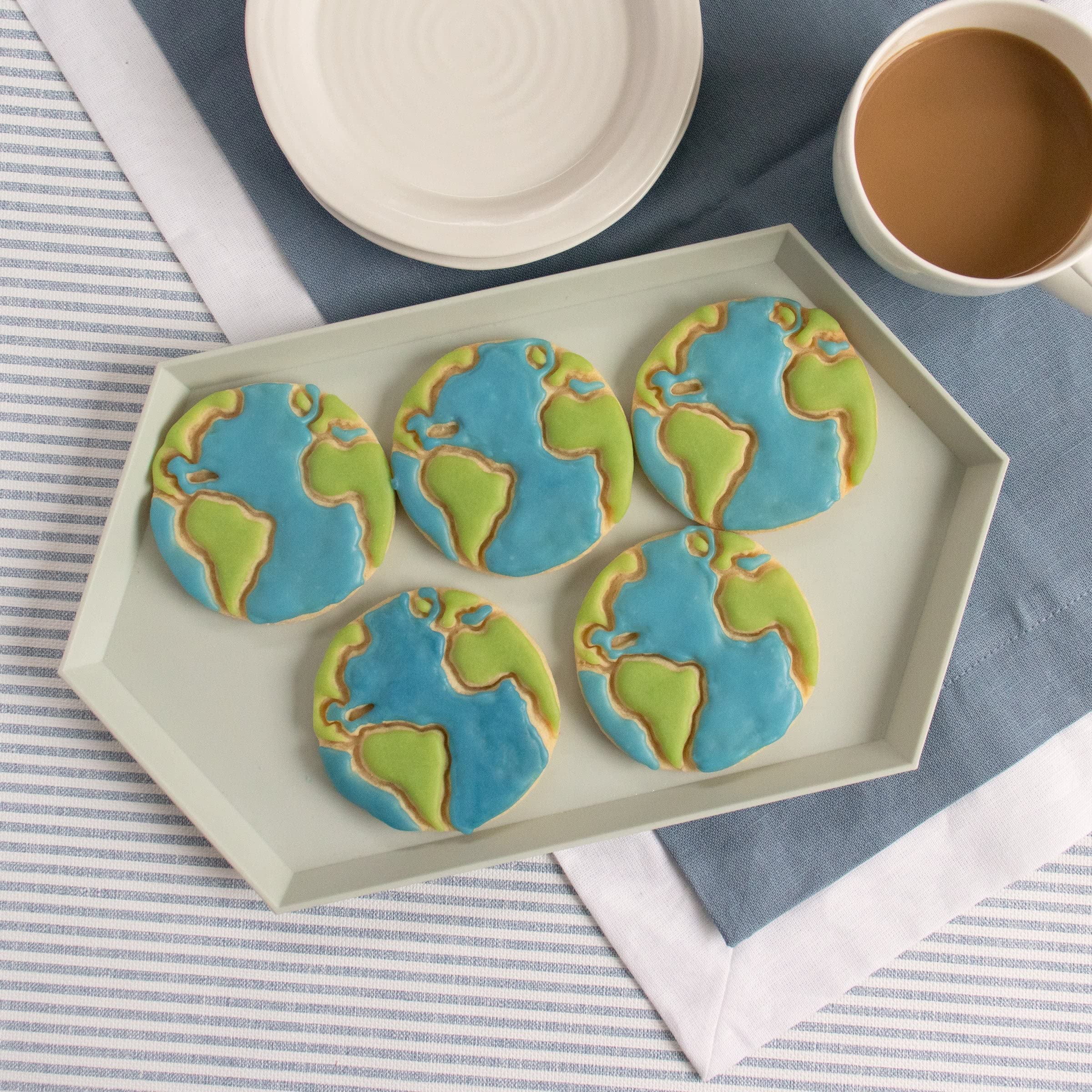 Earth Cookie Cutter, 1 Piece - Bakerlogy