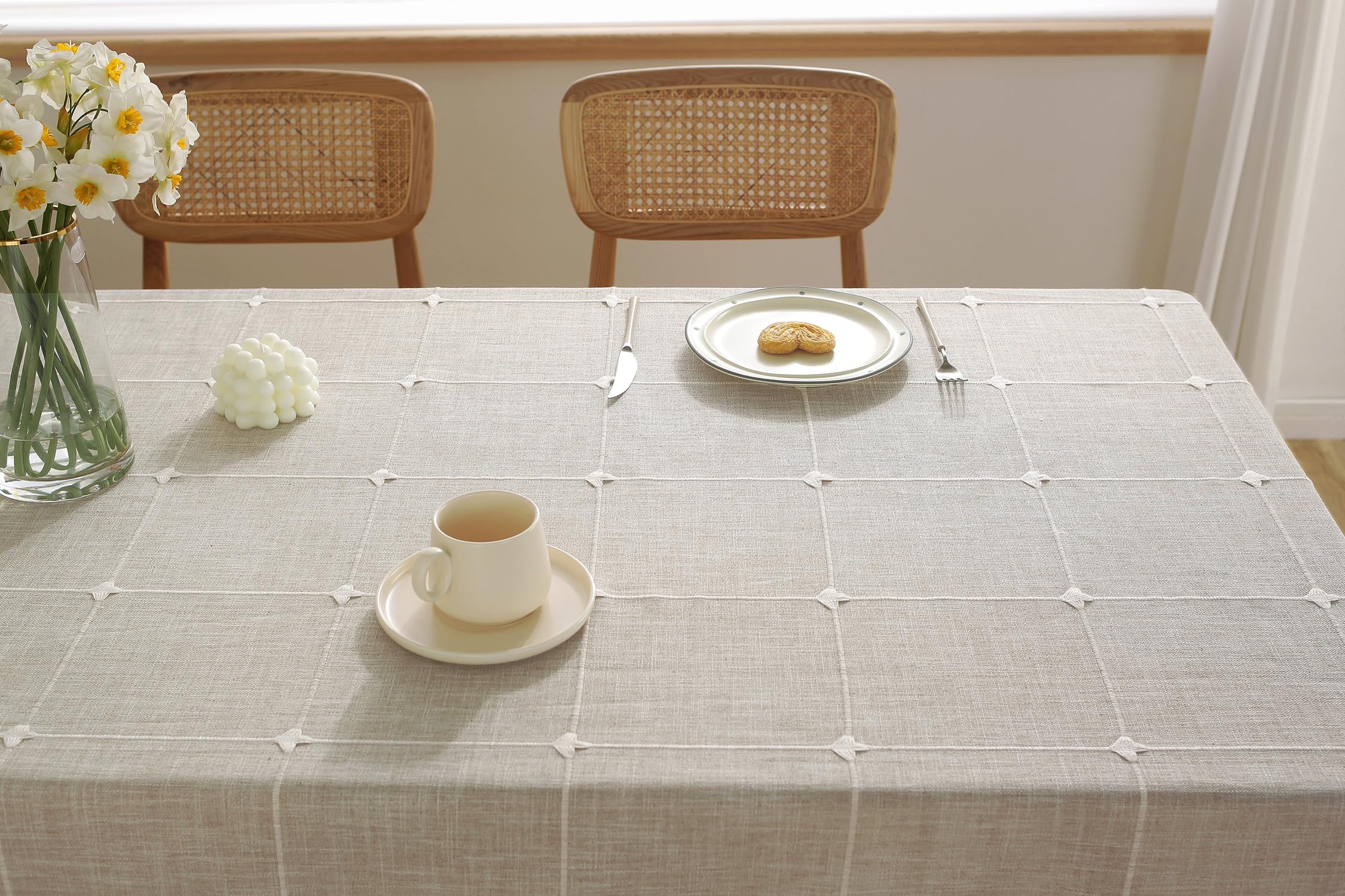Laolitou Waterproof Tablecloths Rustic Lattice Tablecloth Cotton Linen Coffee Table Cloths For Kitchen Dining,Party,Holiday,Chri