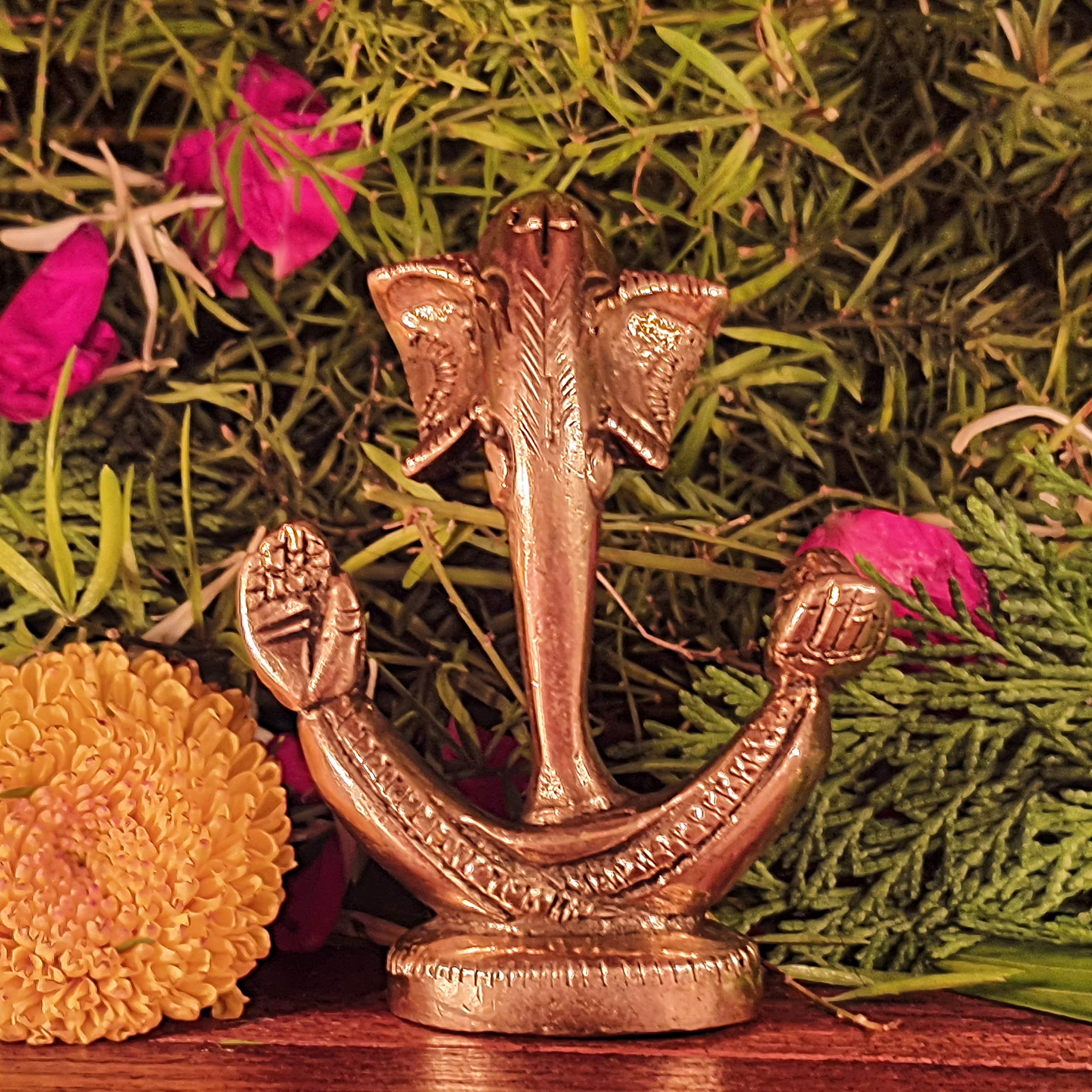 Divya Mantra Ganesh Idol Home Temple Decor Mandir Room Decoration Accessories Indian Hindu Lord Shri Ganesha Ji Diwali Pooja Gan