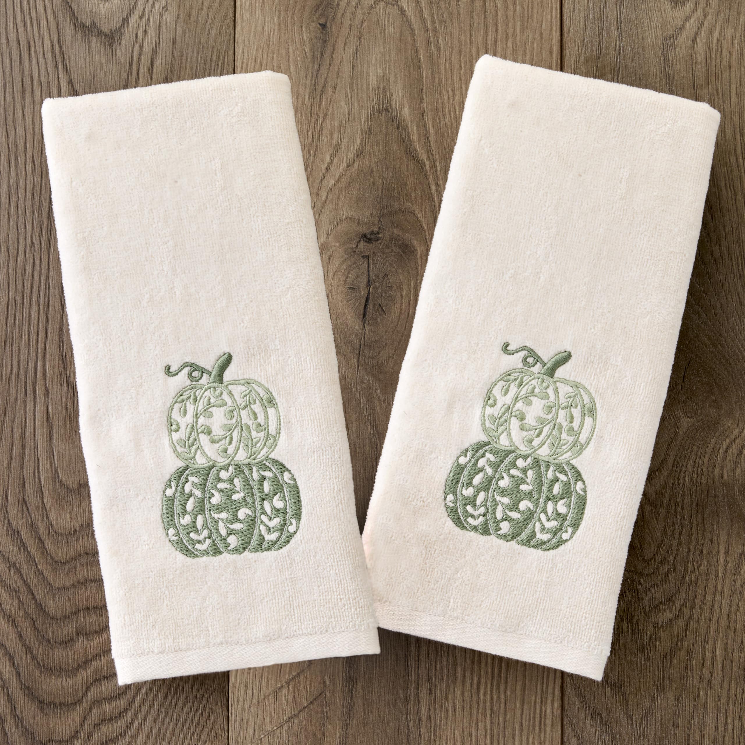 SKL Home Autumn/Fall/Thanksgiving Scroll Pumpkin 100% Cotton Embroidered 2pc Hand Towel Set, Decorative for Bath/Kitchen/Bar & G