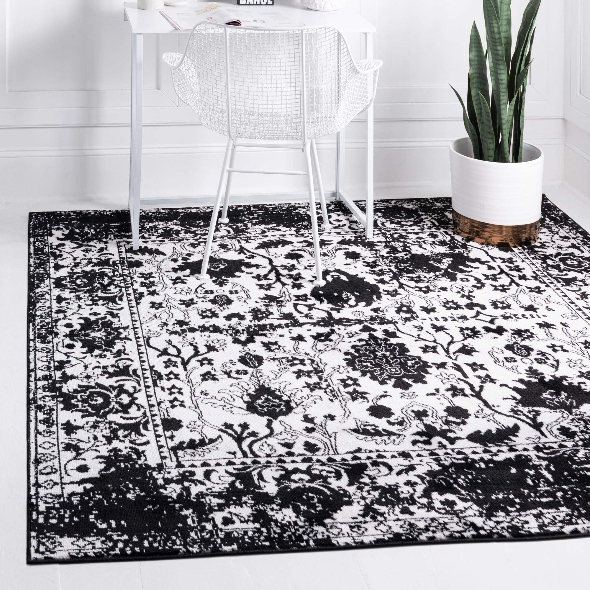 Rugs.com Oregon Collection Rug - 6 Ft Square Black and White Low-Pile Rug Perfect for Living Rooms, Kitchens, Entryways