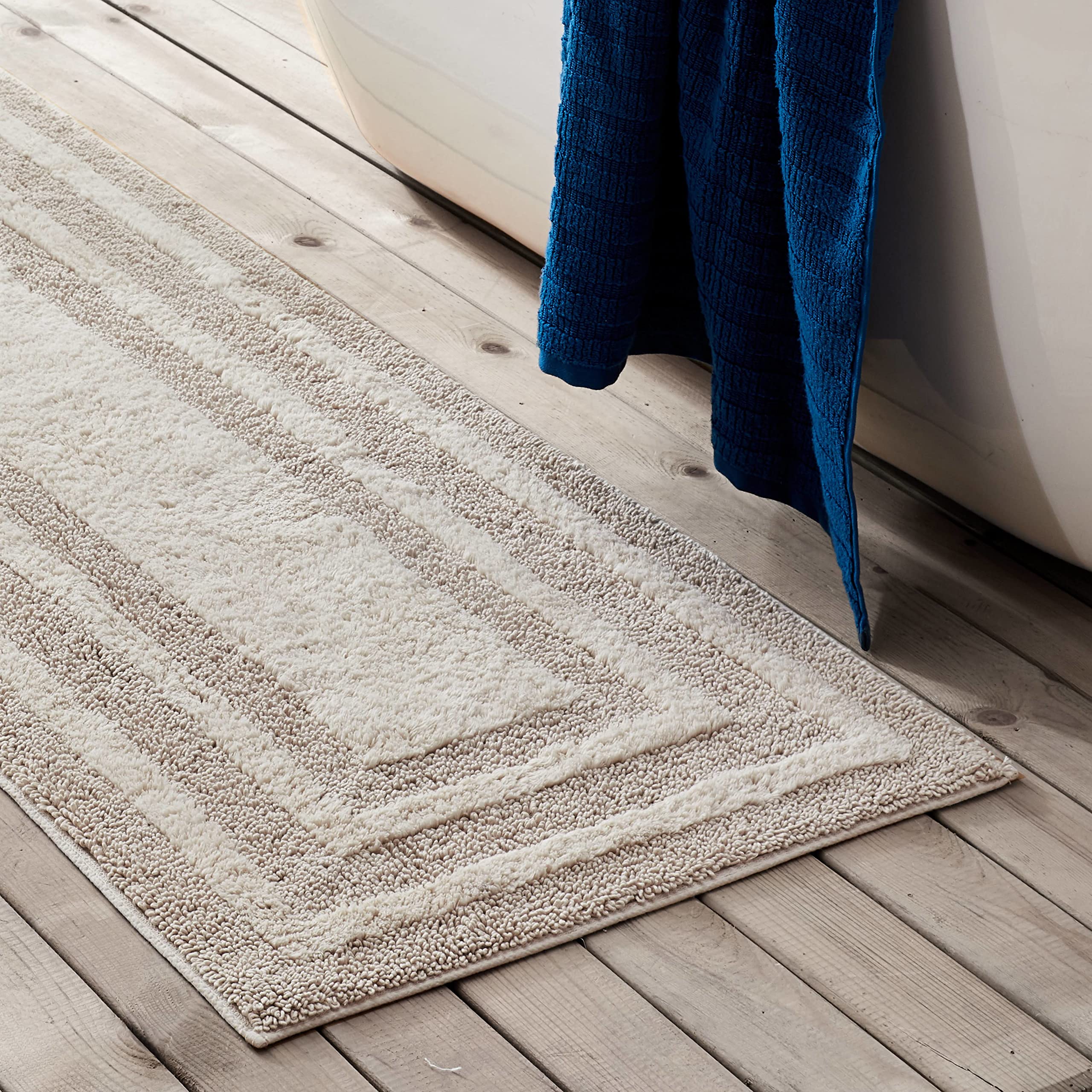 Eddie Bauer - Bathroom Rug Runner, Soft Tufted Cotton Bathroom Decor, Super Absorbent & Quick Dry (Logan Light Grey, 60'' X 22''