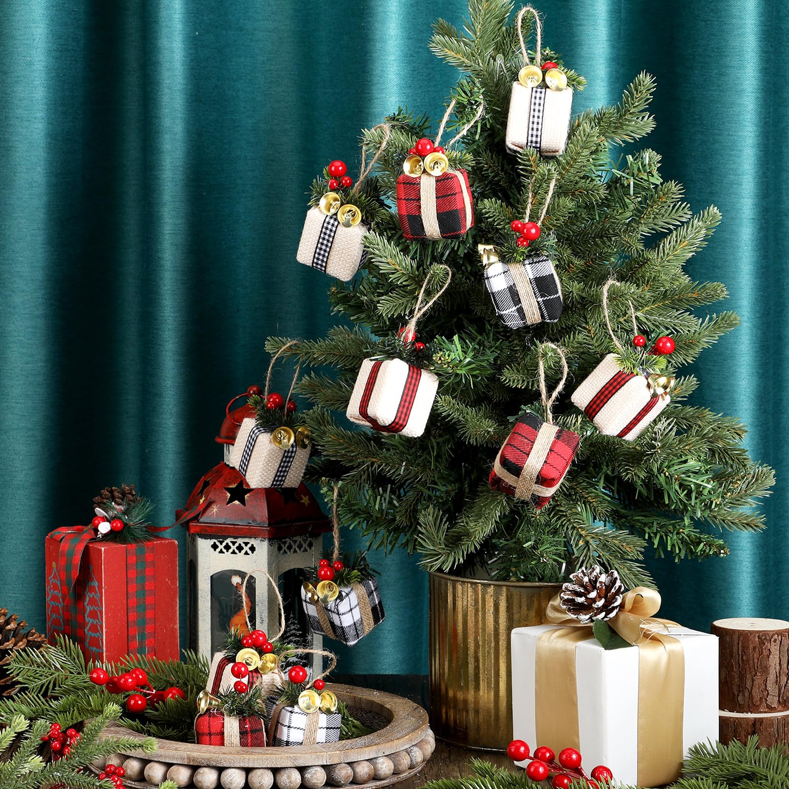 12 Pcs Christmas Tree Mini Gift Boxes Christmas Tree Ornaments Present Decoration Christmas Ornaments Pendant Decoration with Be