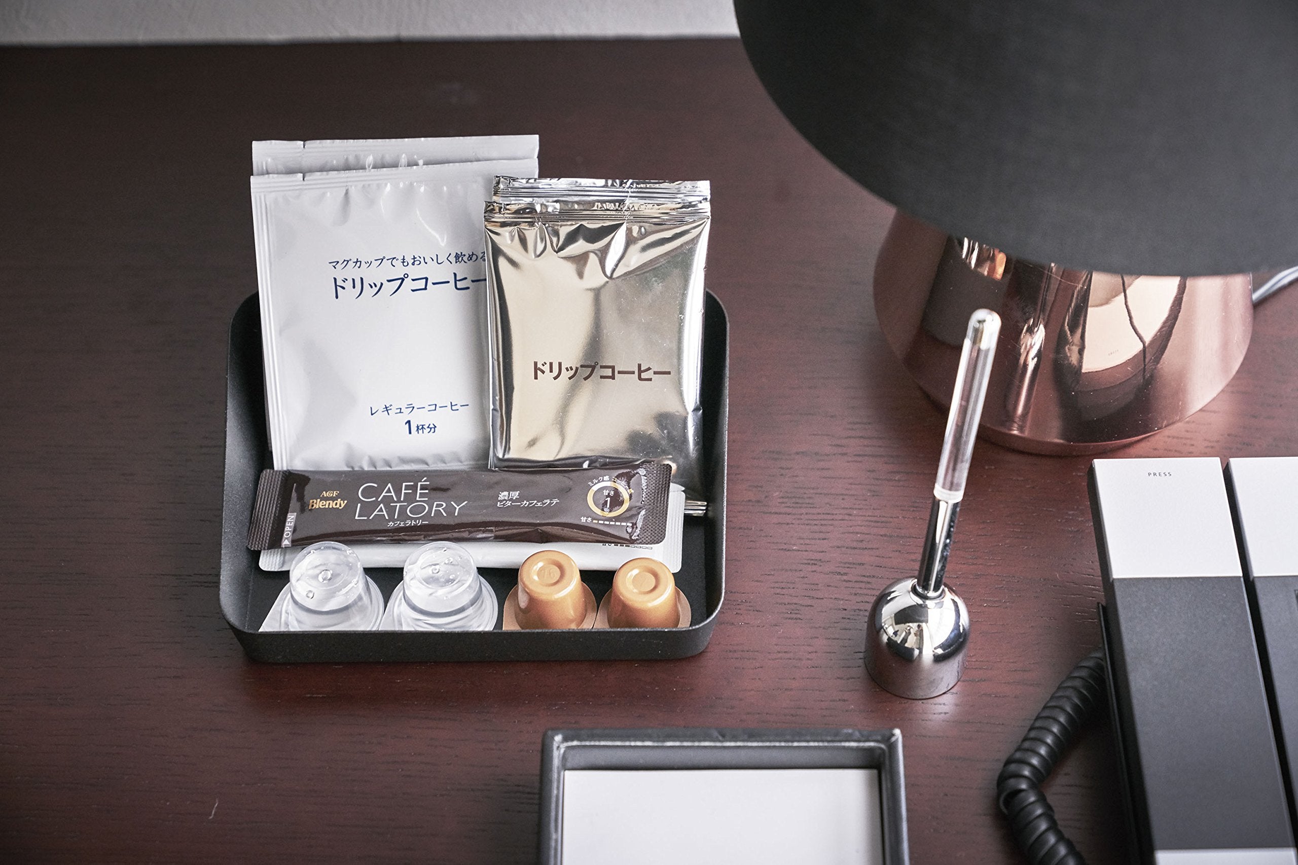 Yamazaki Home Tower Amenity Tray Wide S Black, Medium