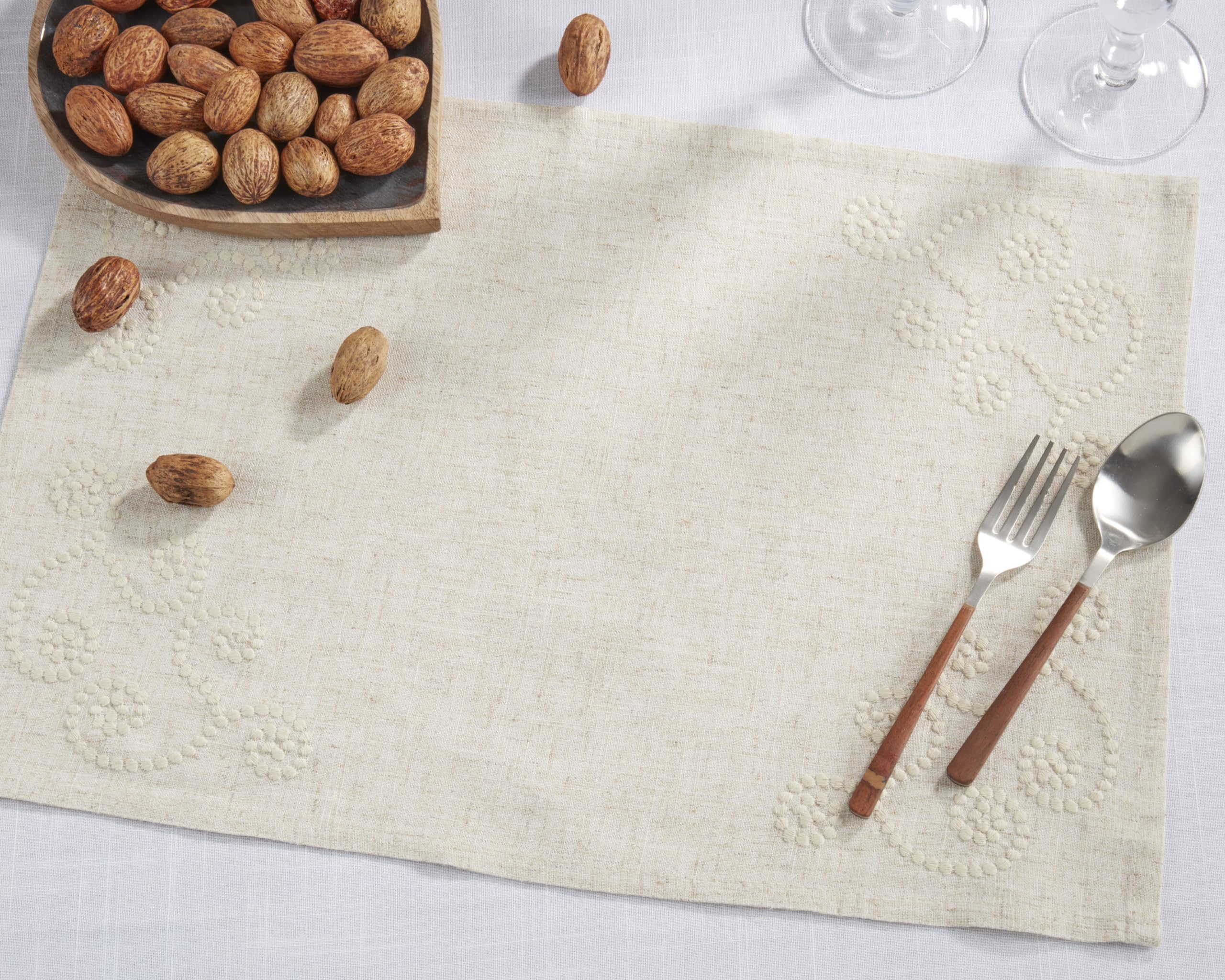 Saro Lifestyle Embroidered Swirl Design Linen Blend Napkin - Set Of 4/001.N20S, 20'', Natural