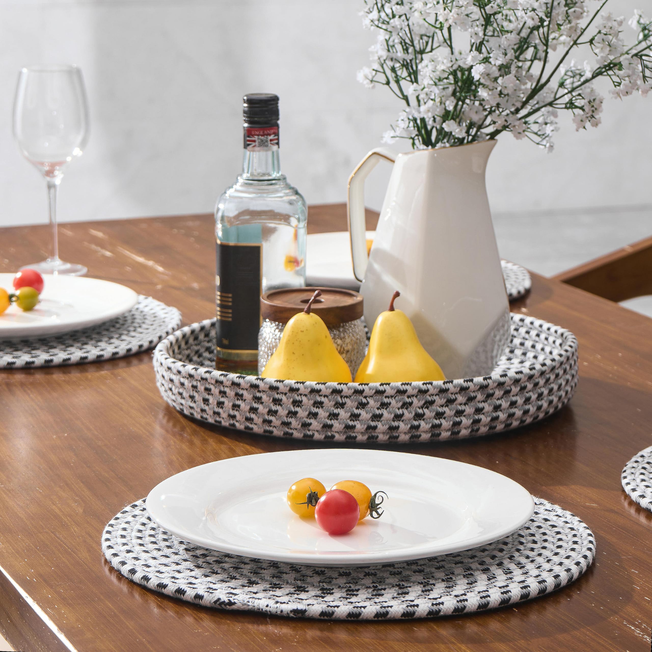 Art Pinecone'S Woven Cotton Rope Round Placemats Set Of 4 With Holder Included, Non-Slip, And Heat Resistant For Your Perfect Ta