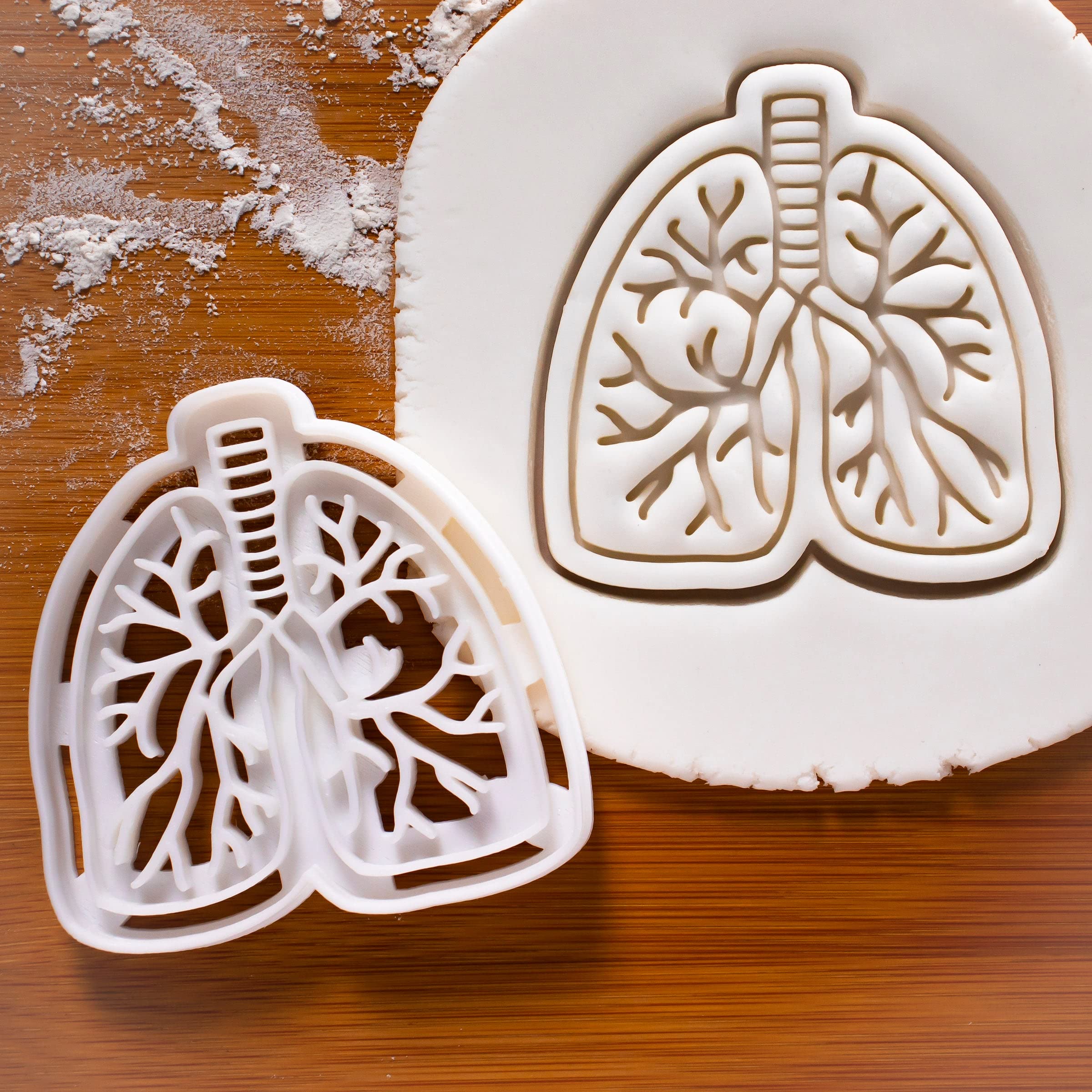Anatomical Lungs Cookie Cutter, 1 Piece - Bakerlogy