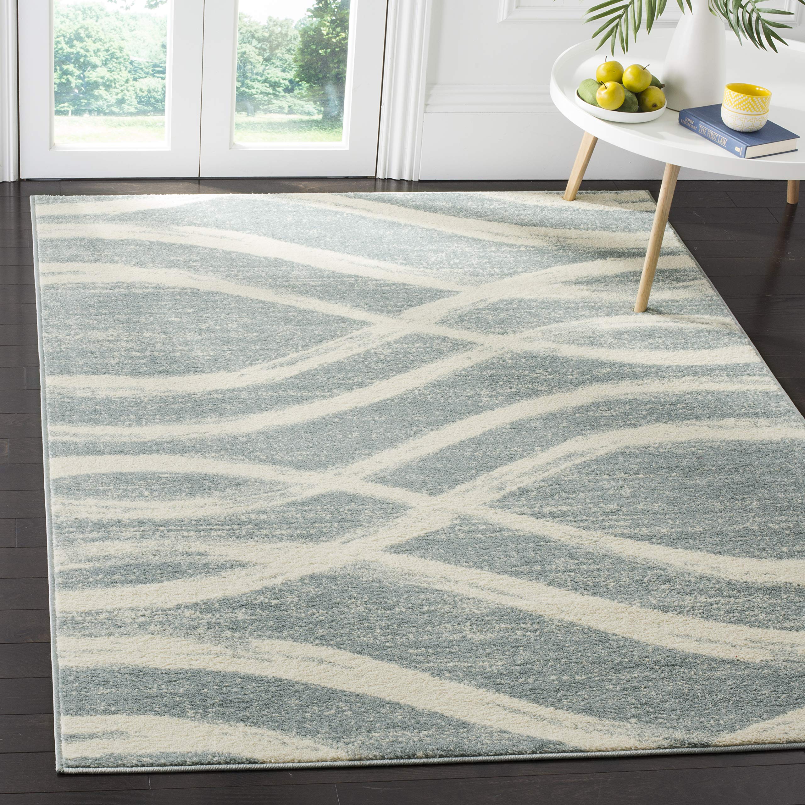 SAFAVIEH Adirondack Collection Accent Rug - 4 x 6, Cream & Slate, Modern Wave Distressed Design, Non-Shedding & Easy Care, Ide