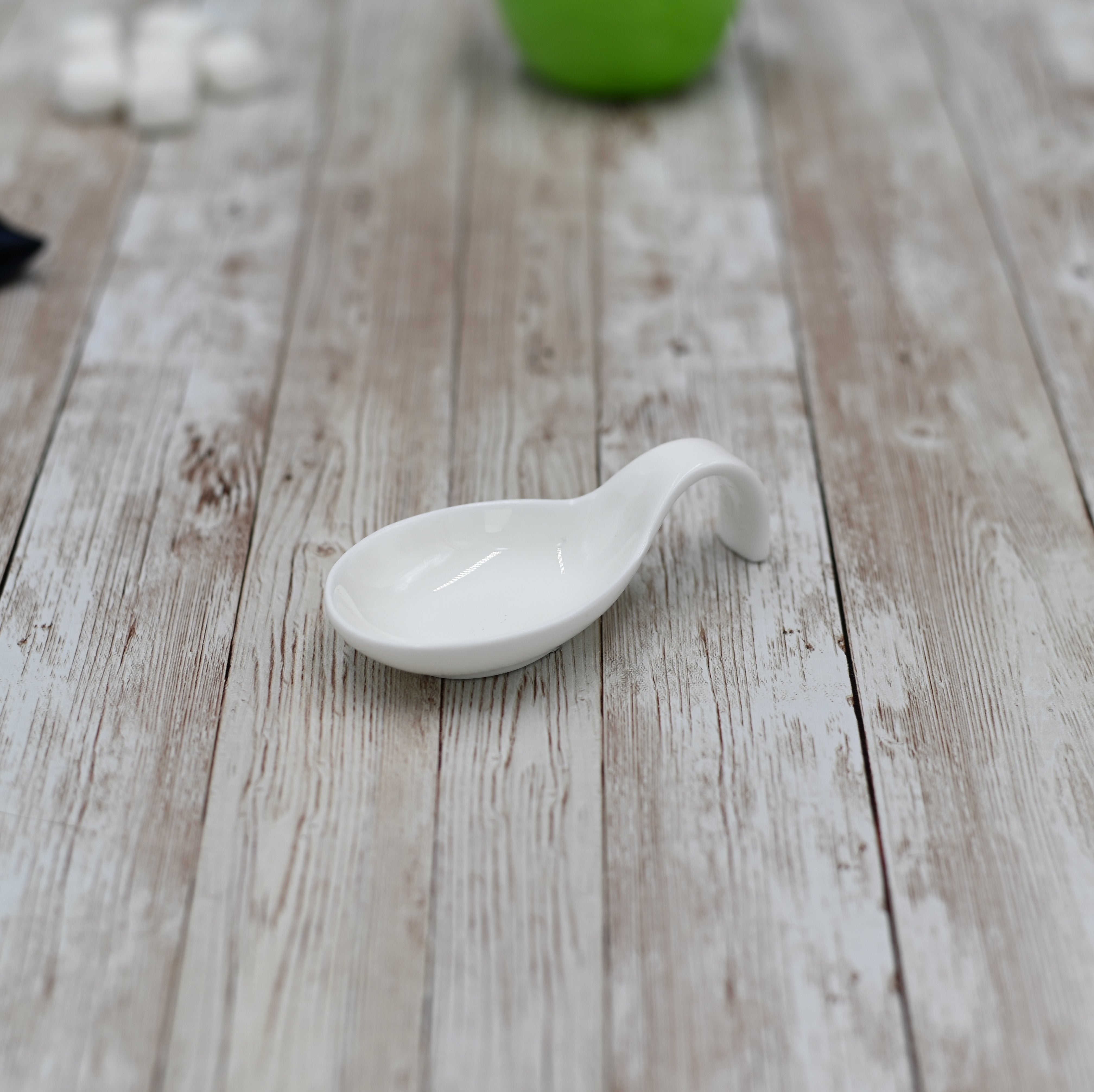 White Snack / Ooyster Dish 4" inch X 2" inch | 10.5 X 5 Cm