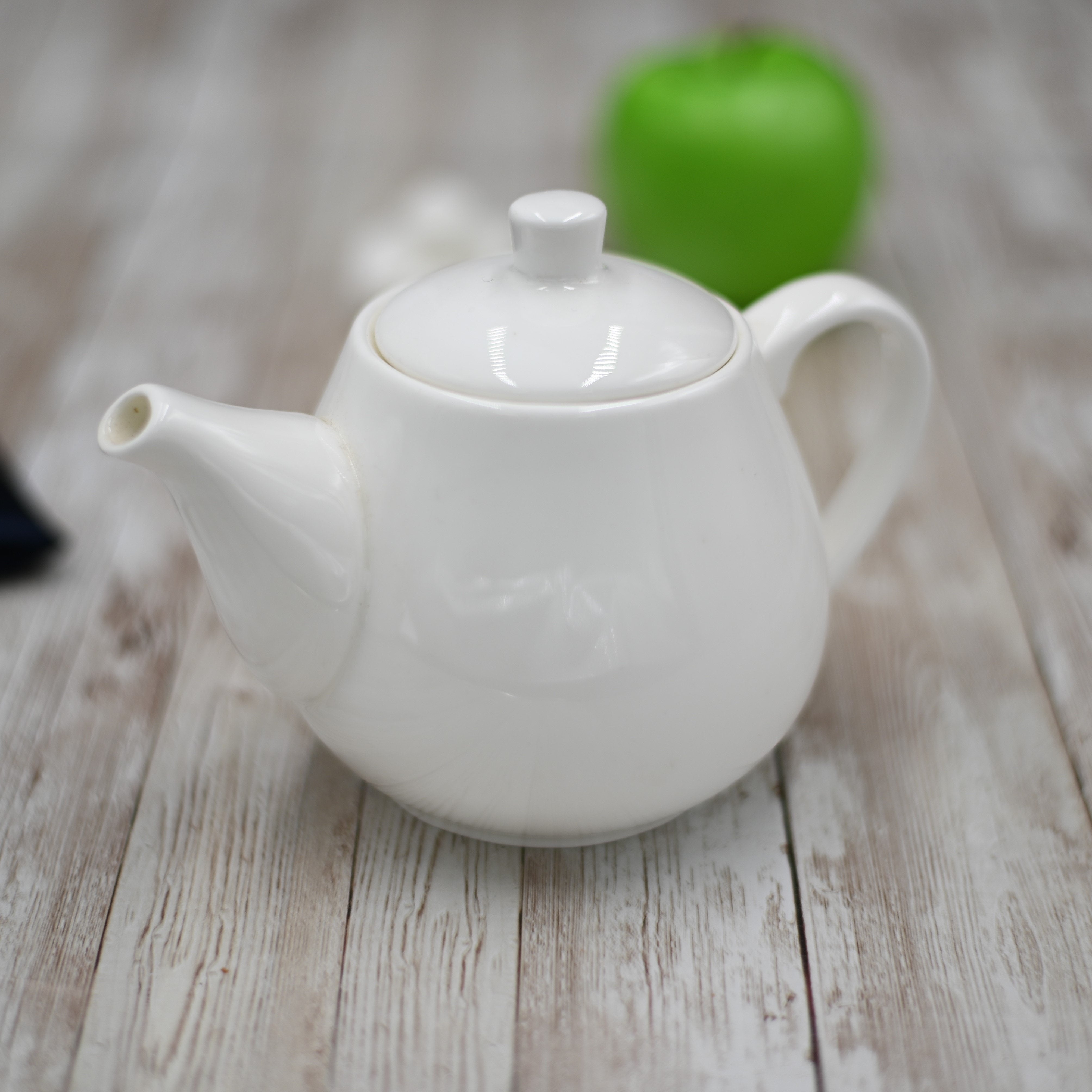 White Teapot 17 Oz | 500 Ml