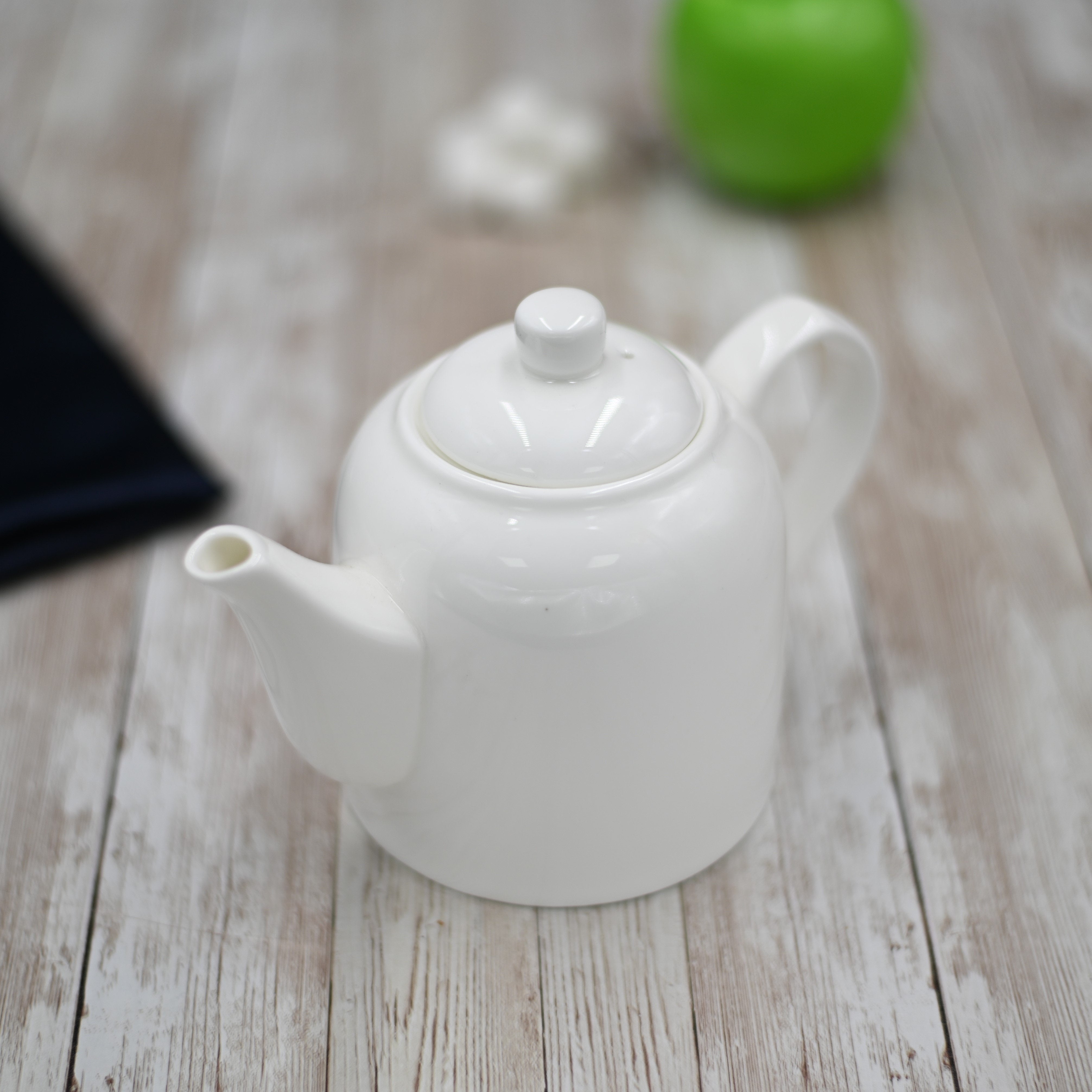 White Teapot 17 Oz | 500 Ml