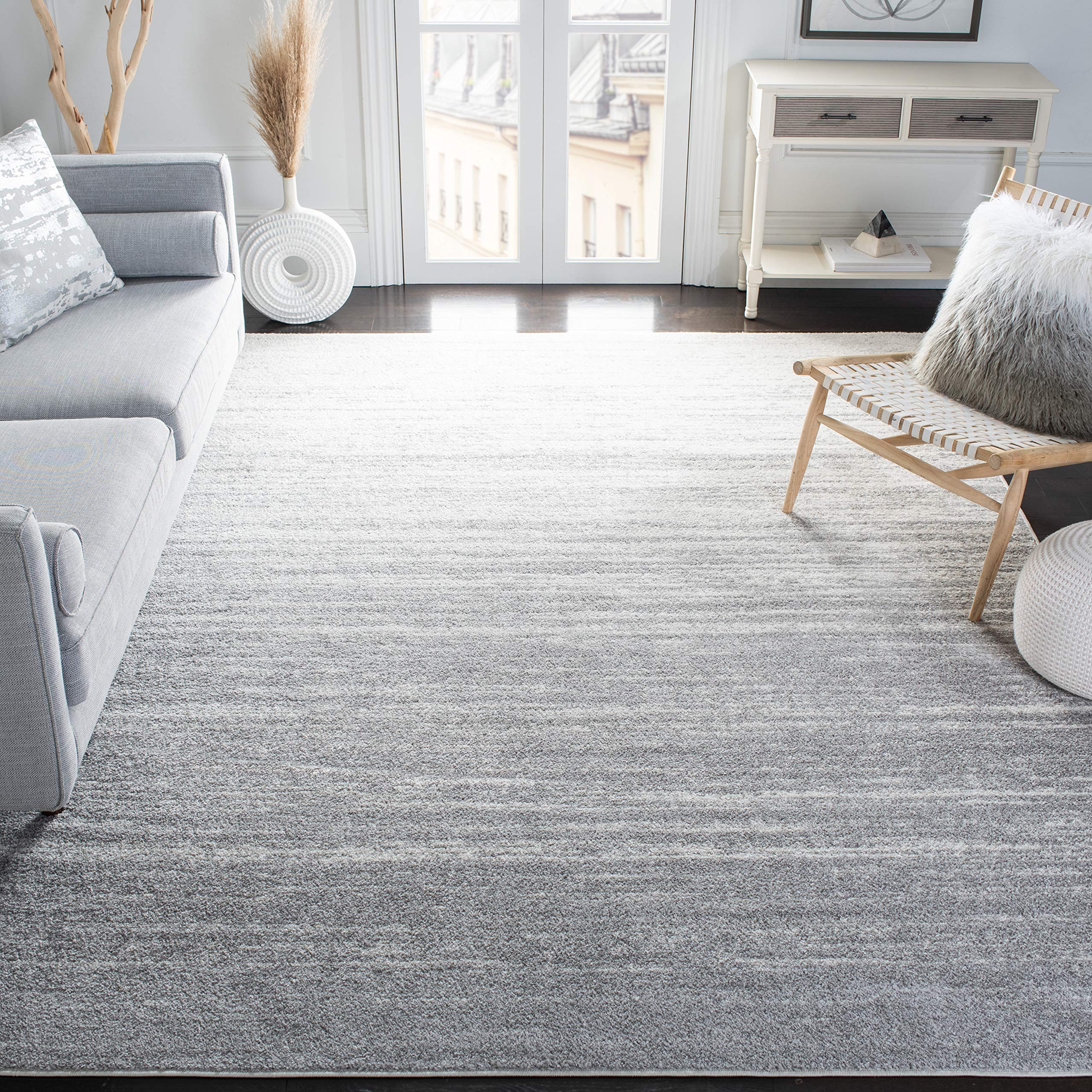 SAFAVIEH Adirondack Collection Area Rug - 12 Square, Light Grey & Grey, Modern Ombre Design, Non-Shedding & Easy Care, Ideal fo