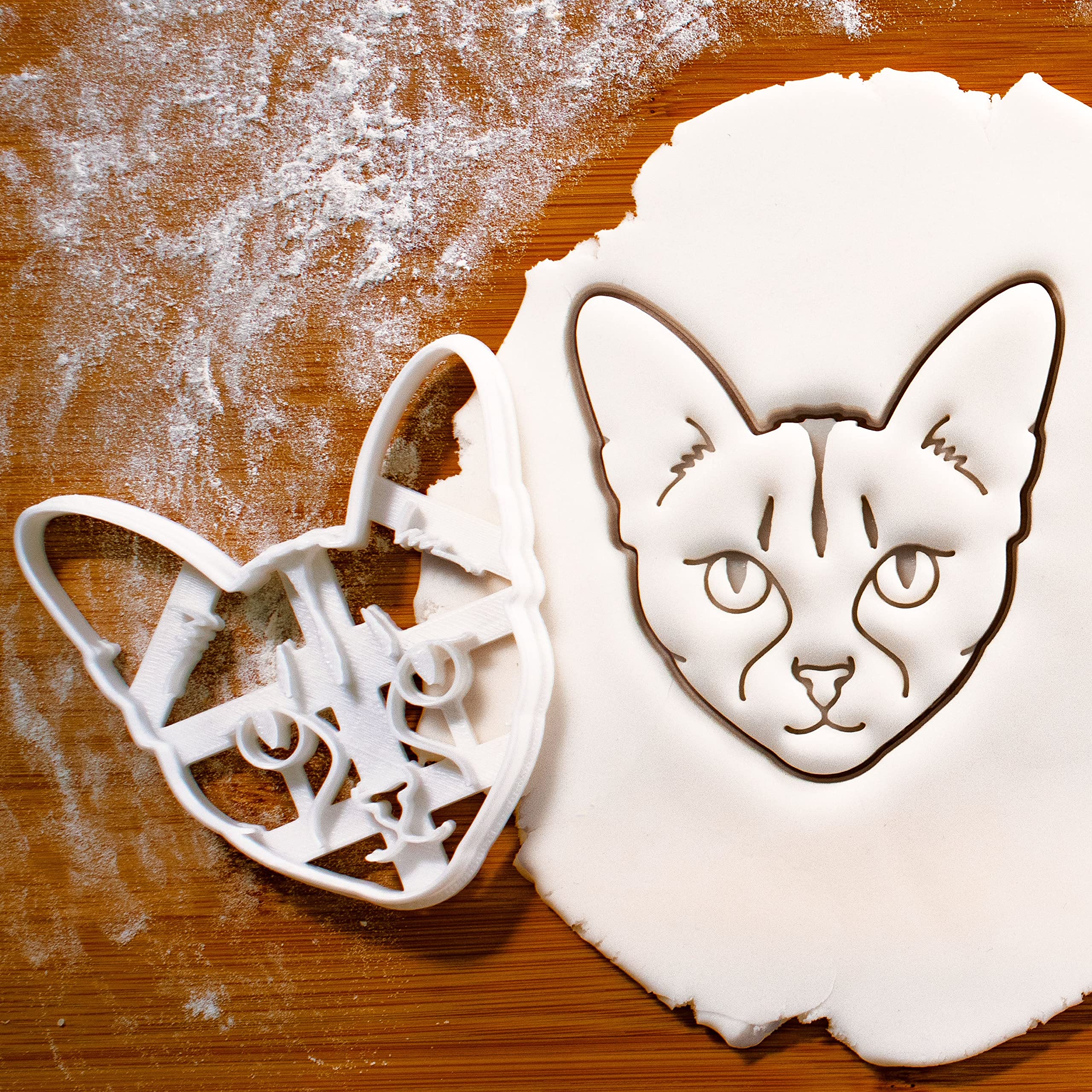 Abyssinian Cat Cookie Cutter, 1 Piece - Bakerlogy