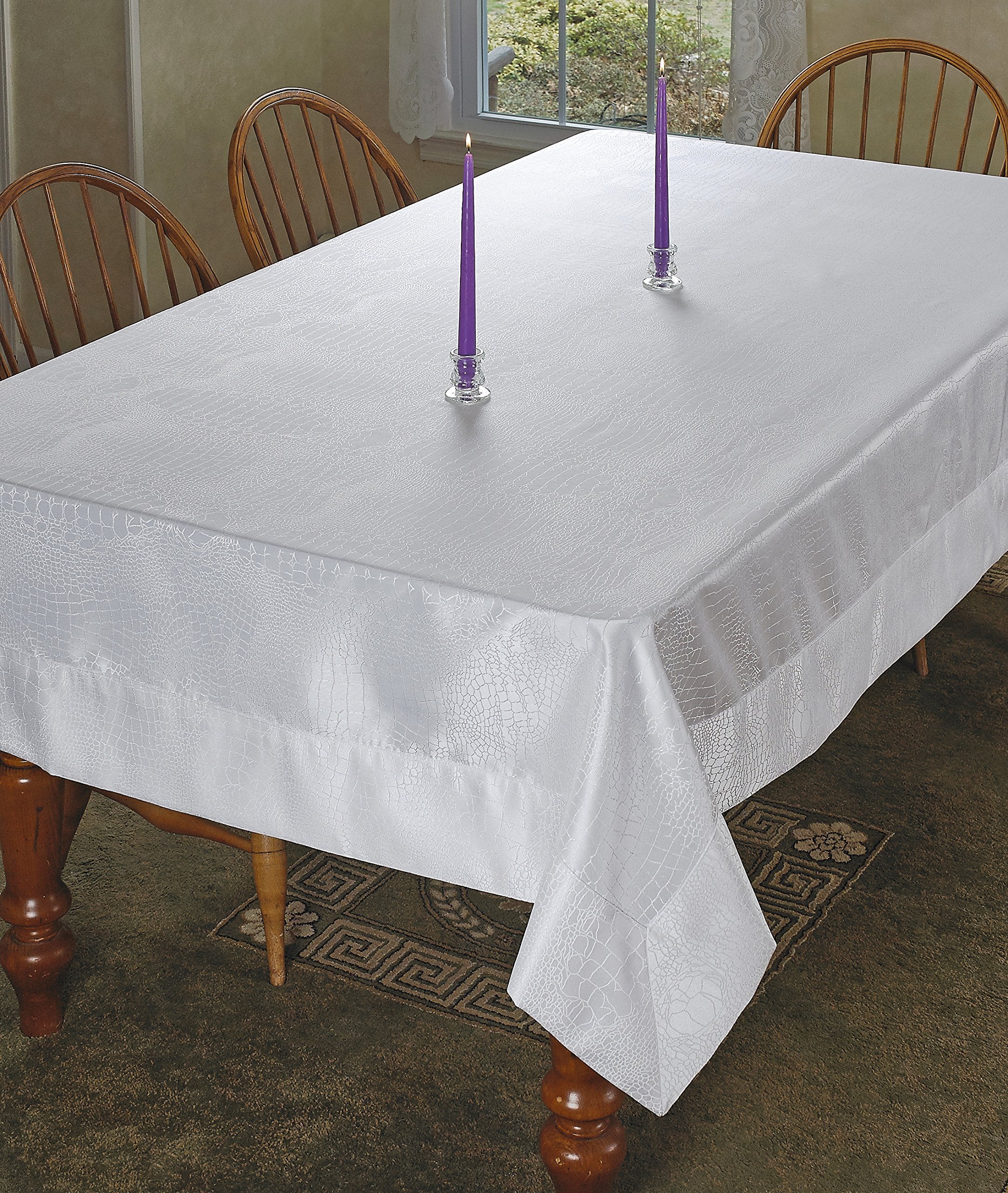 Violet Linen Luxurious Damask Crocodile Design Tablecloths, 70'' X 132'' - In White