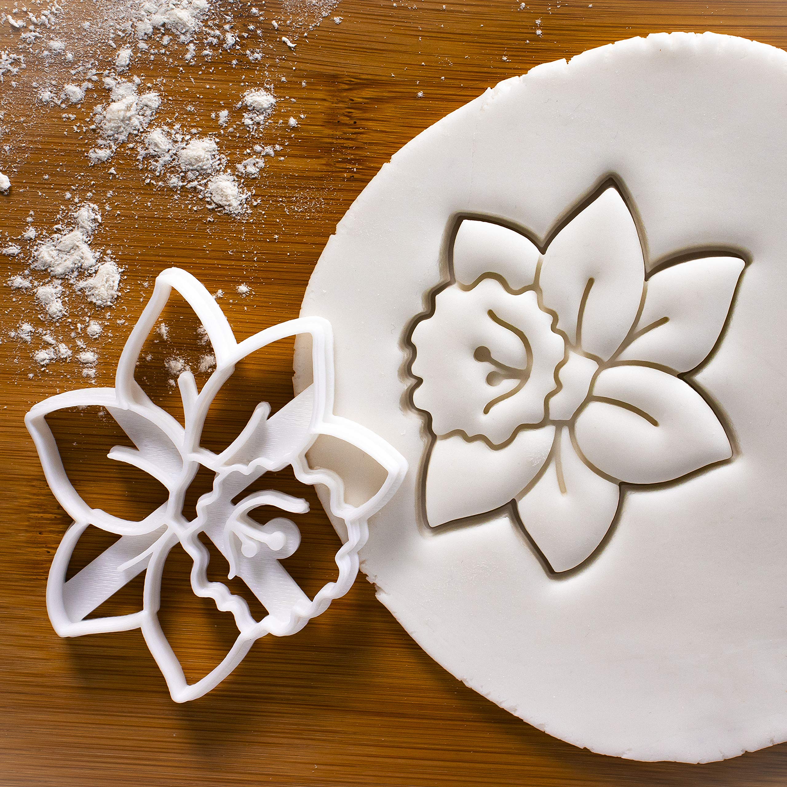 Daffodil Cookie Cutter, 1 Piece - Bakerlogy