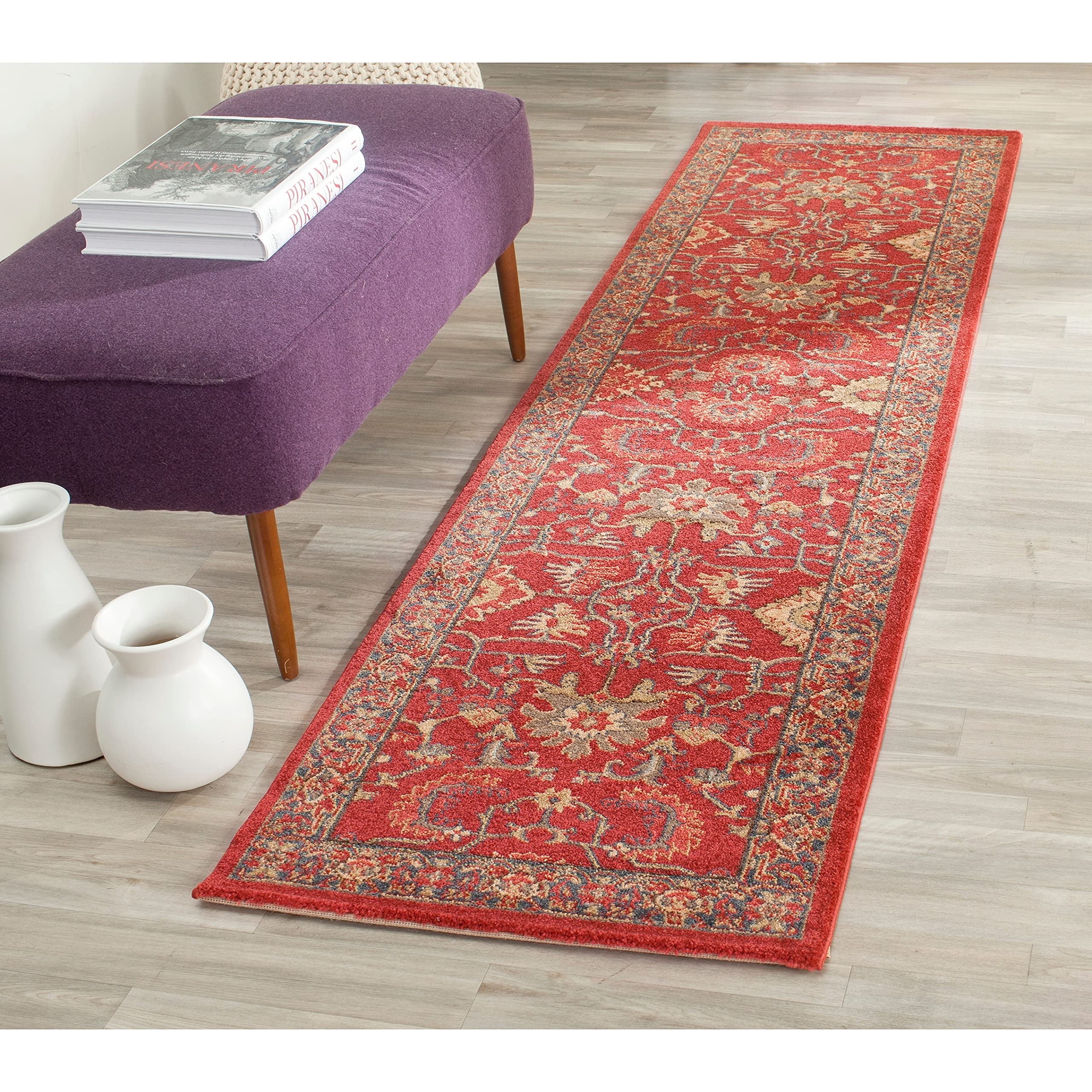 SAFAVIEH Mahal Collection Runner Rug - 22 x 18, Red & Navy, Traditional Oriental Design, Non-Shedding & Easy Care, Ideal for H