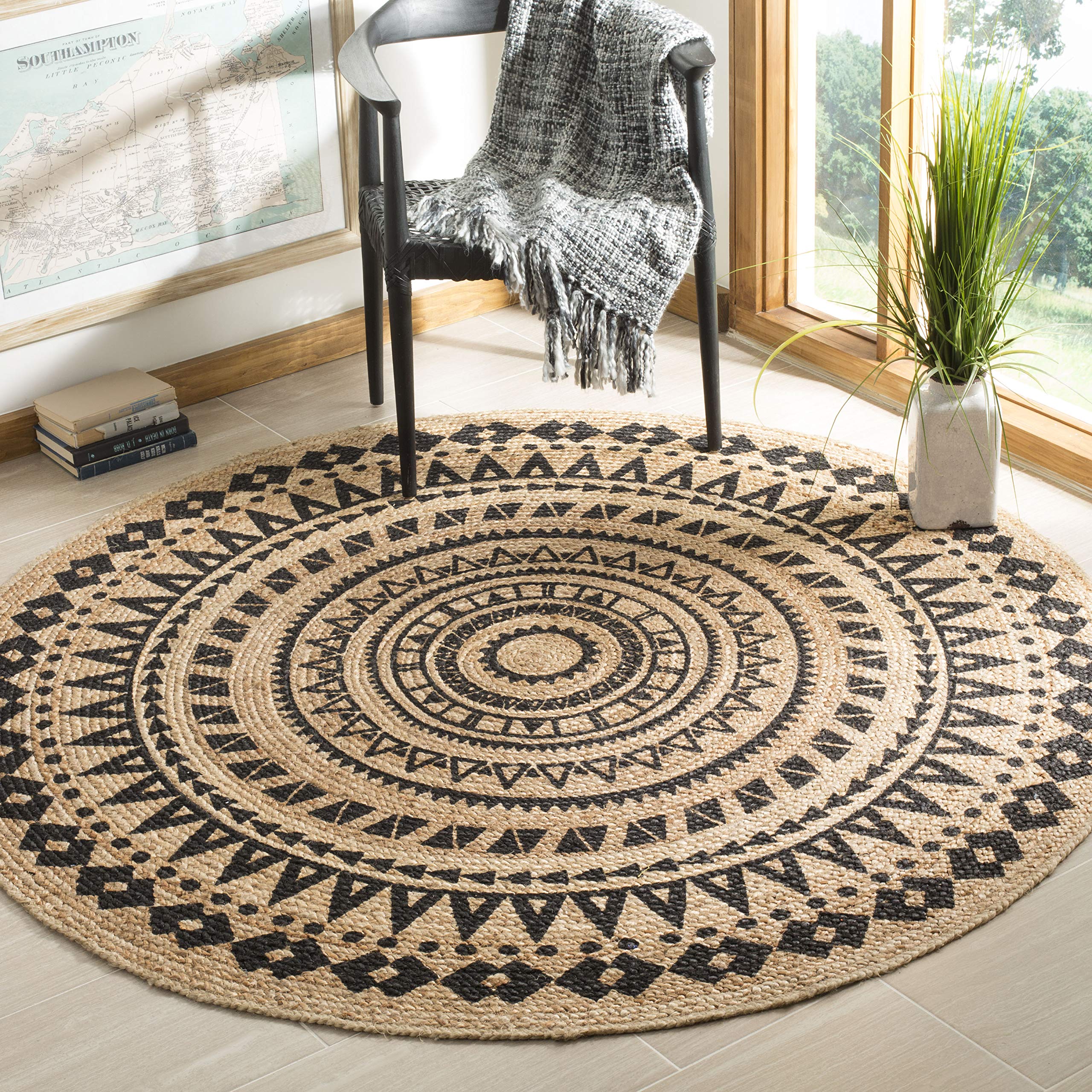 SAFAVIEH Natural Fiber Collection Area Rug - 6 Round, Black & Natural, Handmade Boho Mandala Braided Jute, Ideal for High Traff